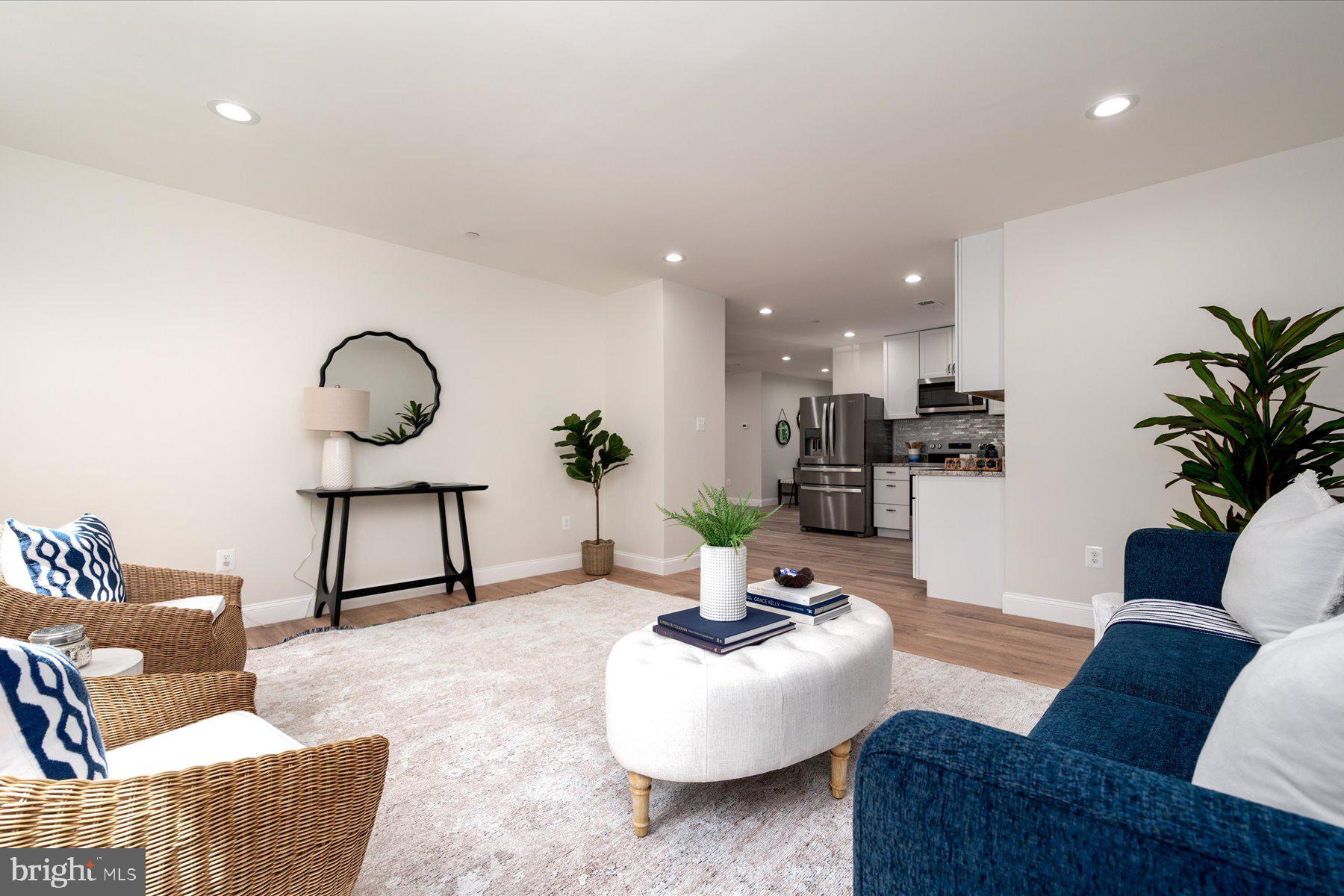 CROWNSVILLE - Residential