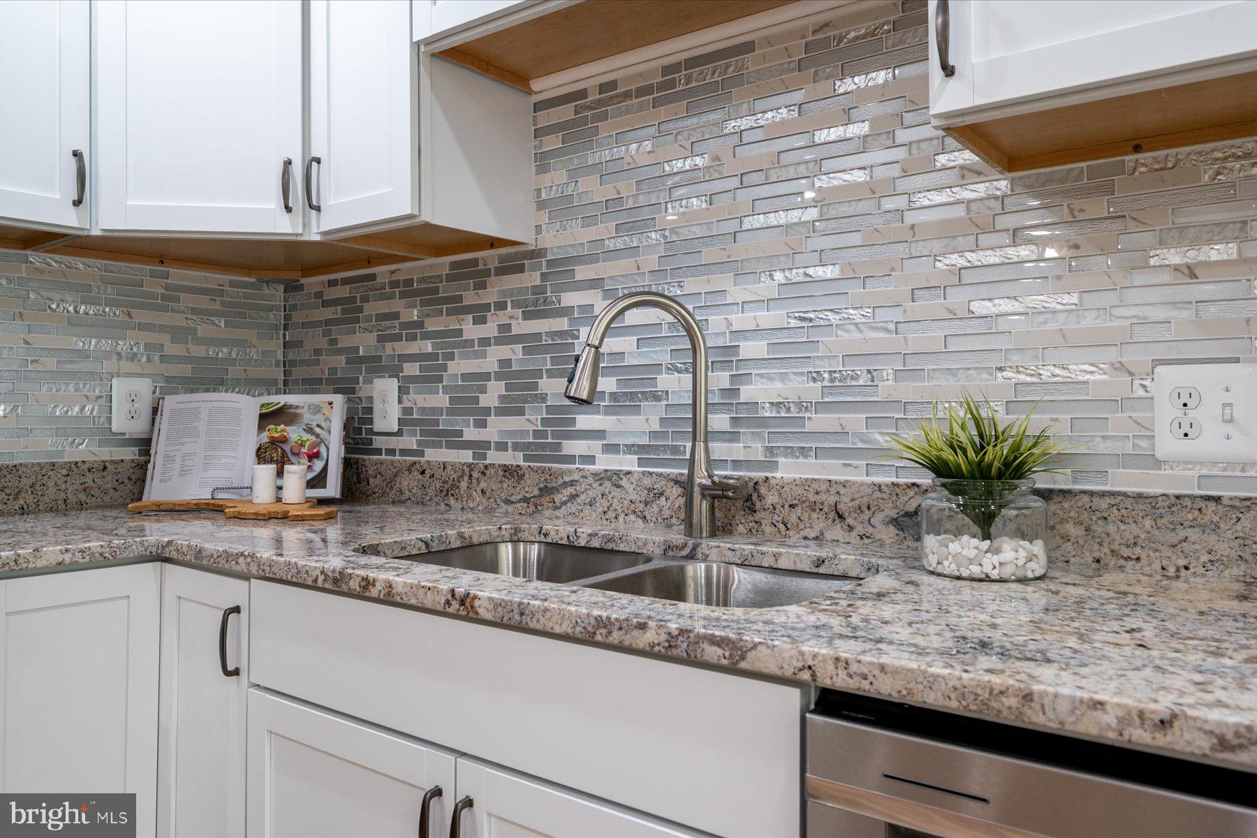 CROWNSVILLE - Residential