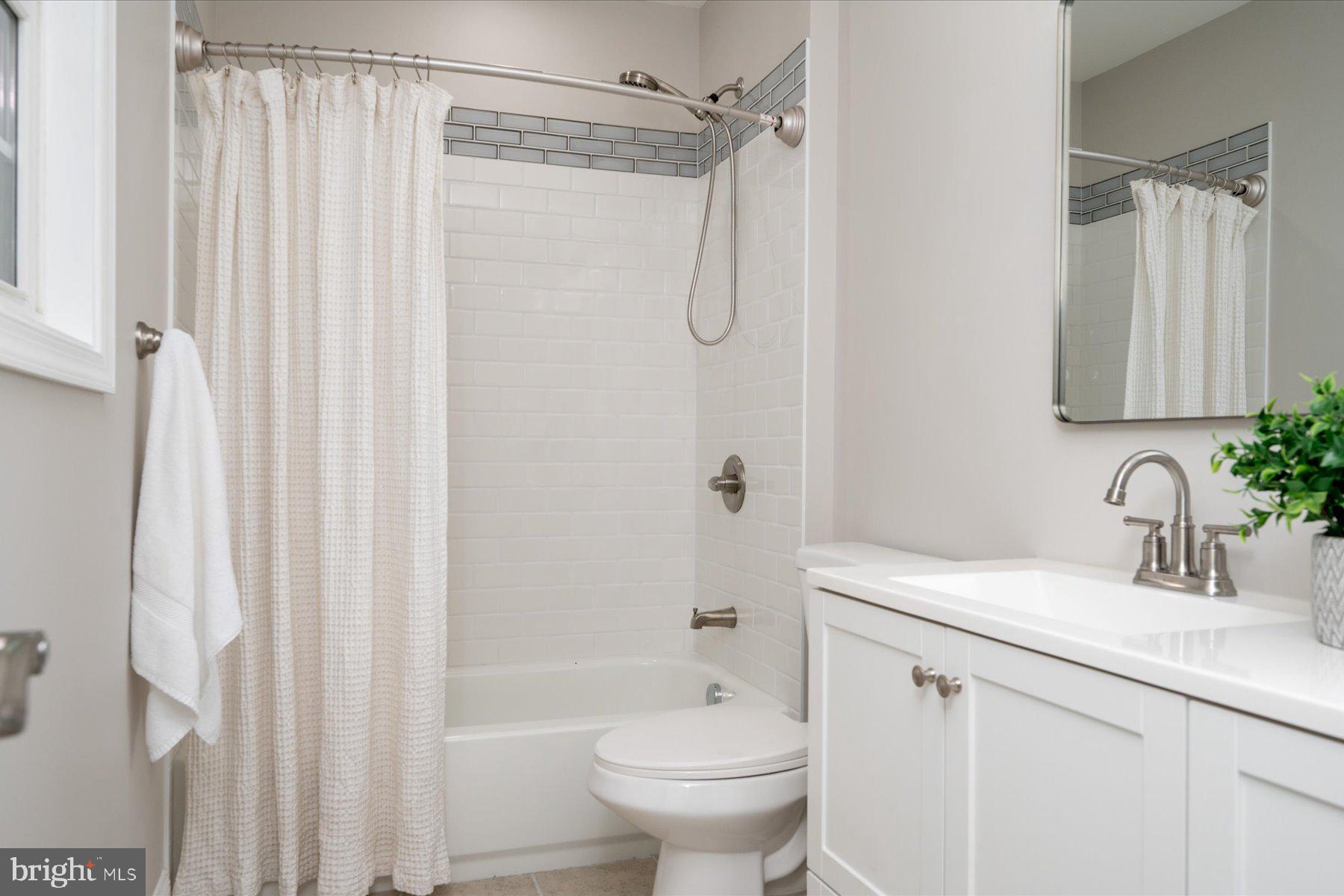 CROWNSVILLE - Residential