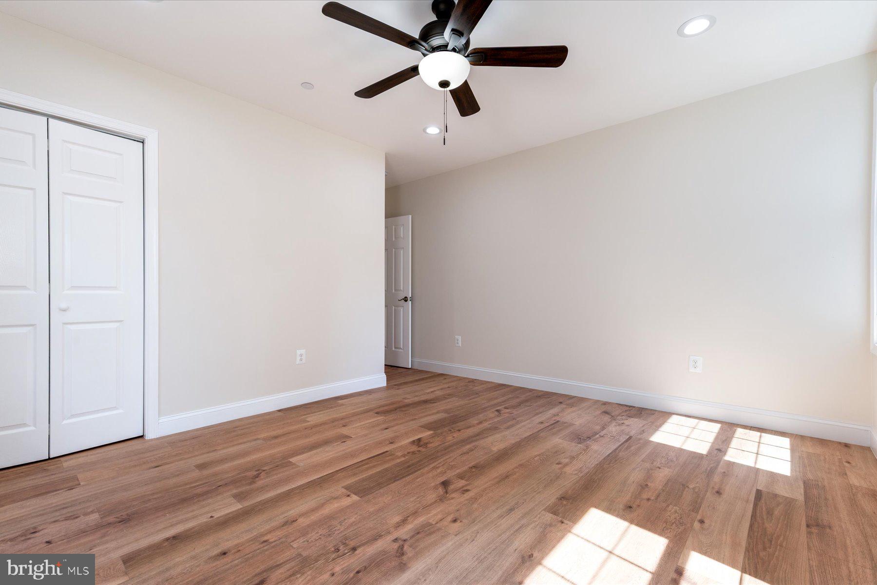 CROWNSVILLE - Residential