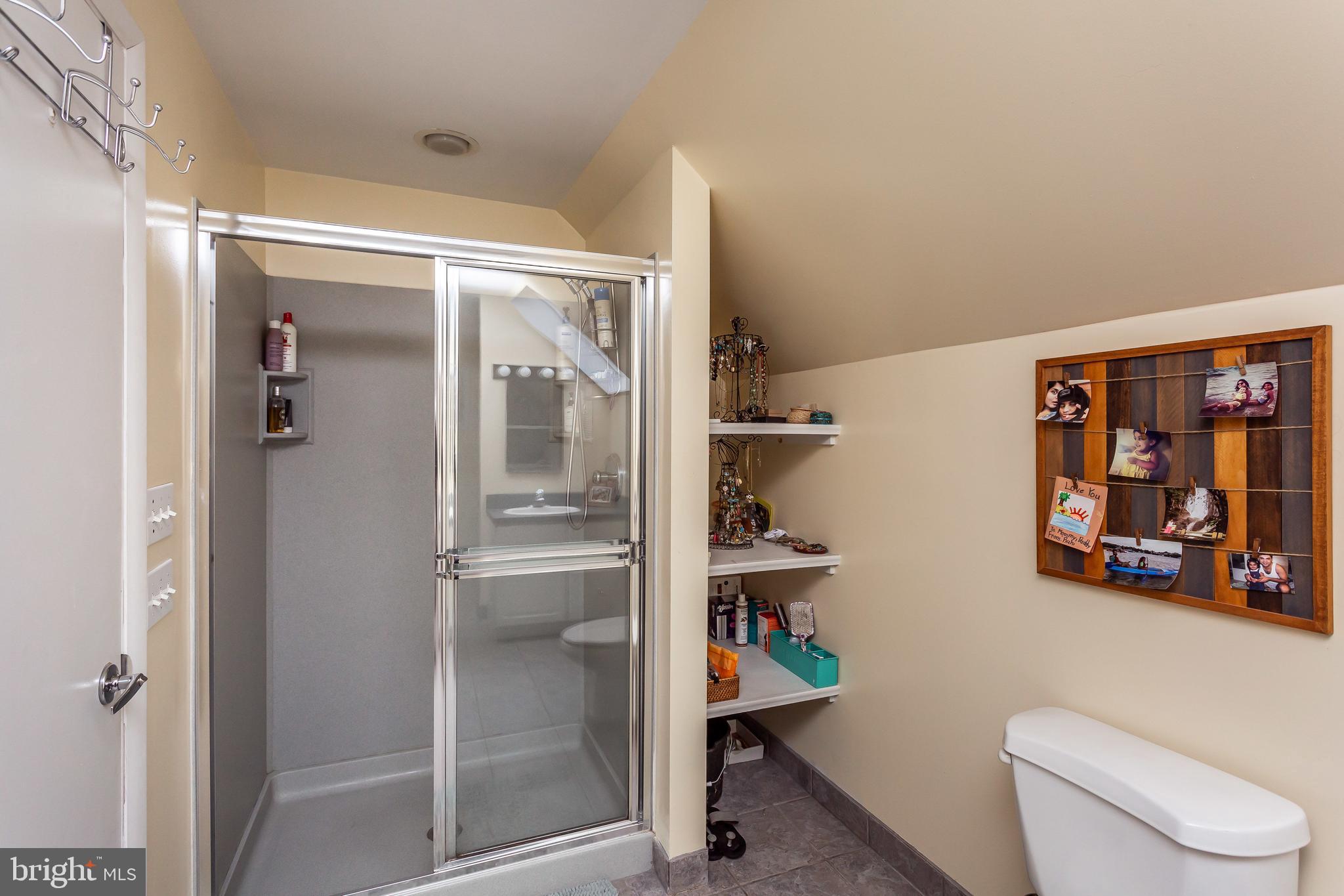 LAKEHURST - Residential