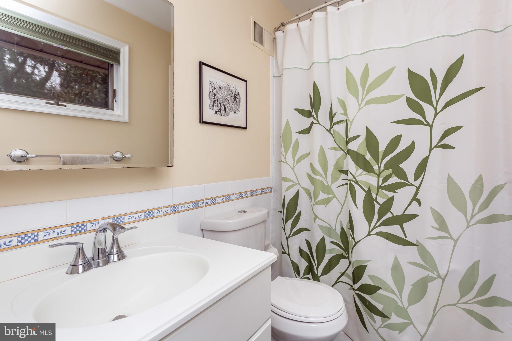 LAKEHURST - Residential