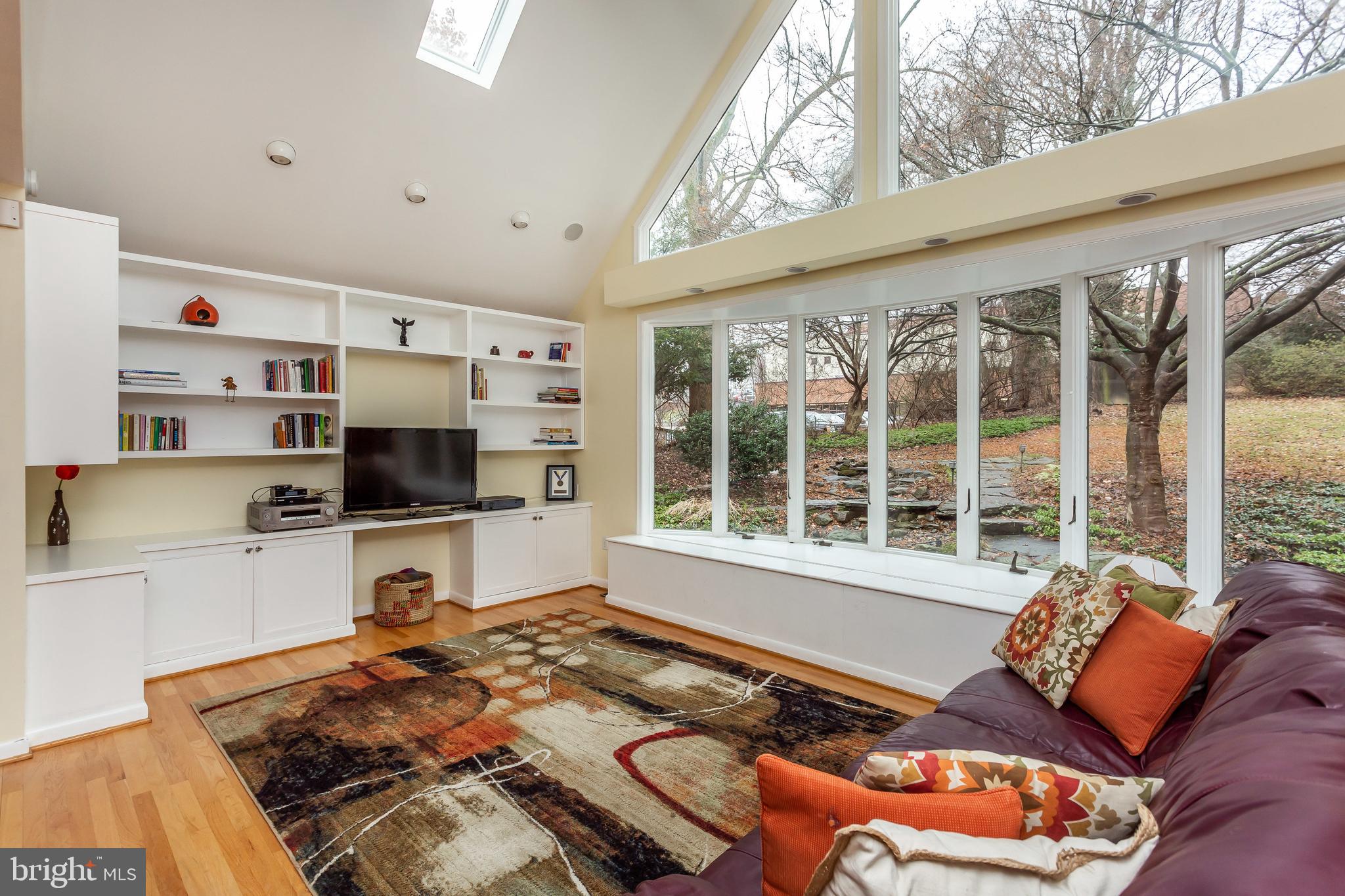 LAKEHURST - Residential