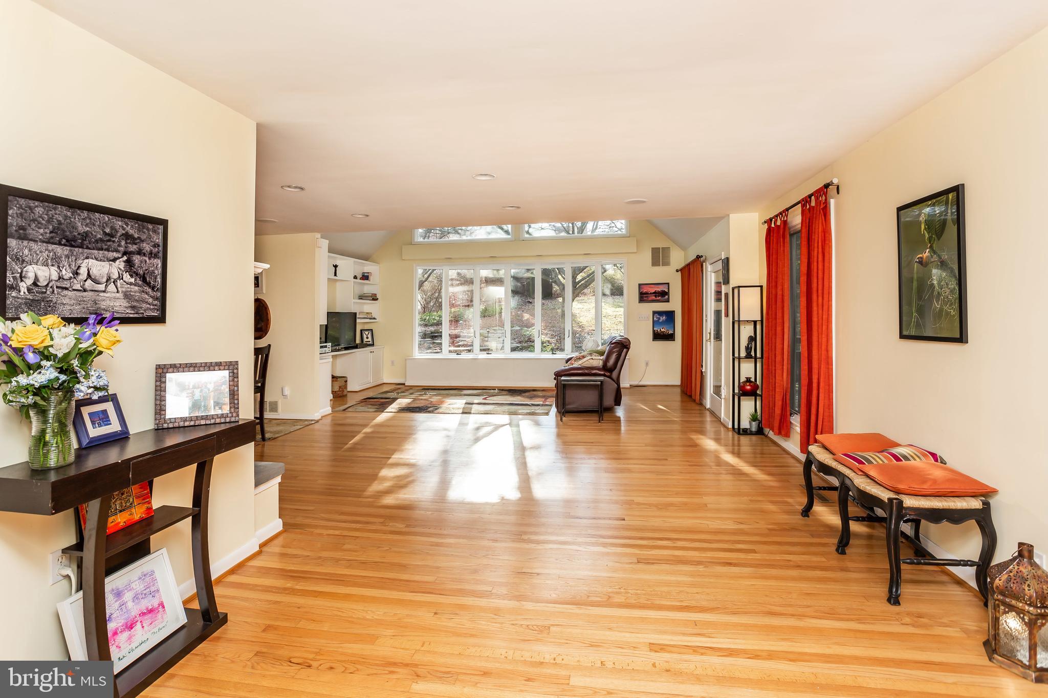 LAKEHURST - Residential