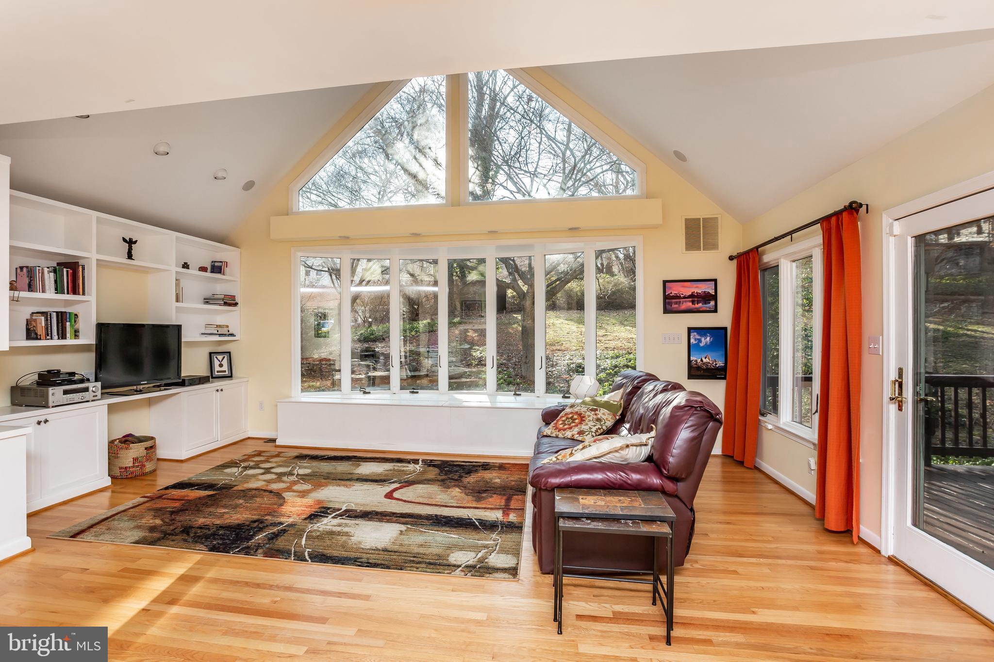 LAKEHURST - Residential