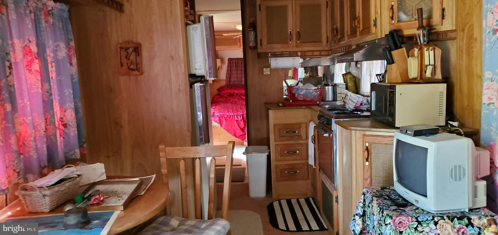 INDIAN ACRES - Residential