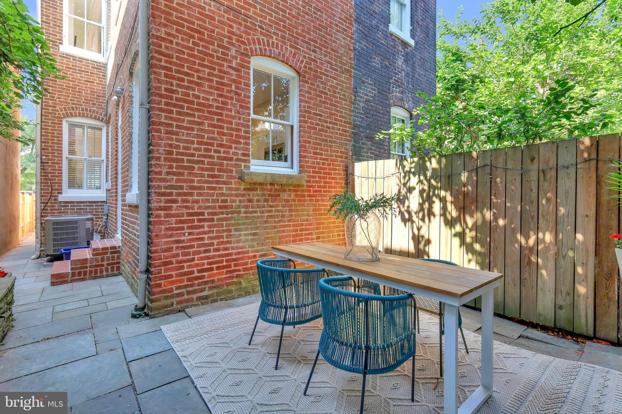 OLD TOWN - Residential