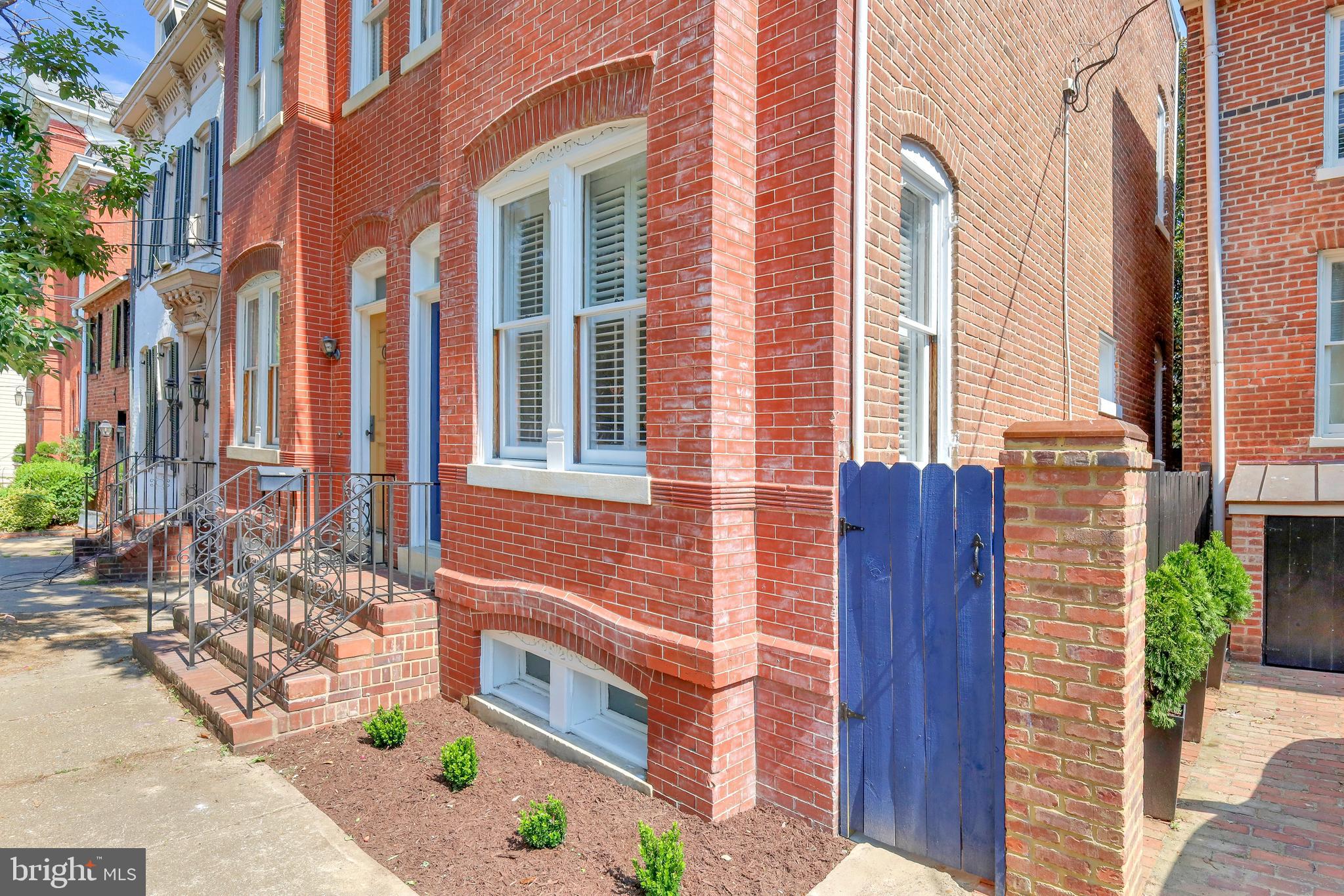 OLD TOWN - Residential