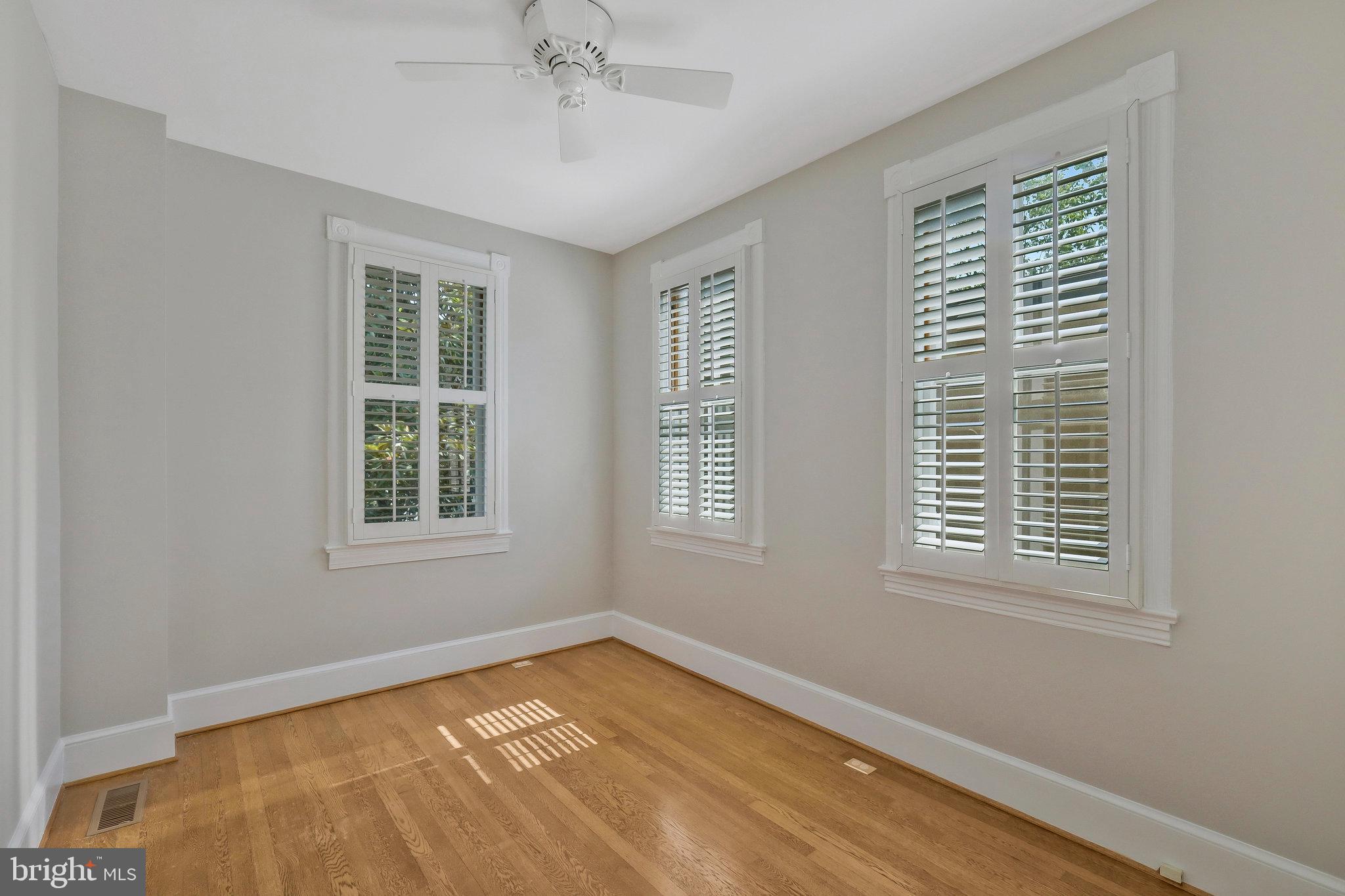 OLD TOWN - Residential