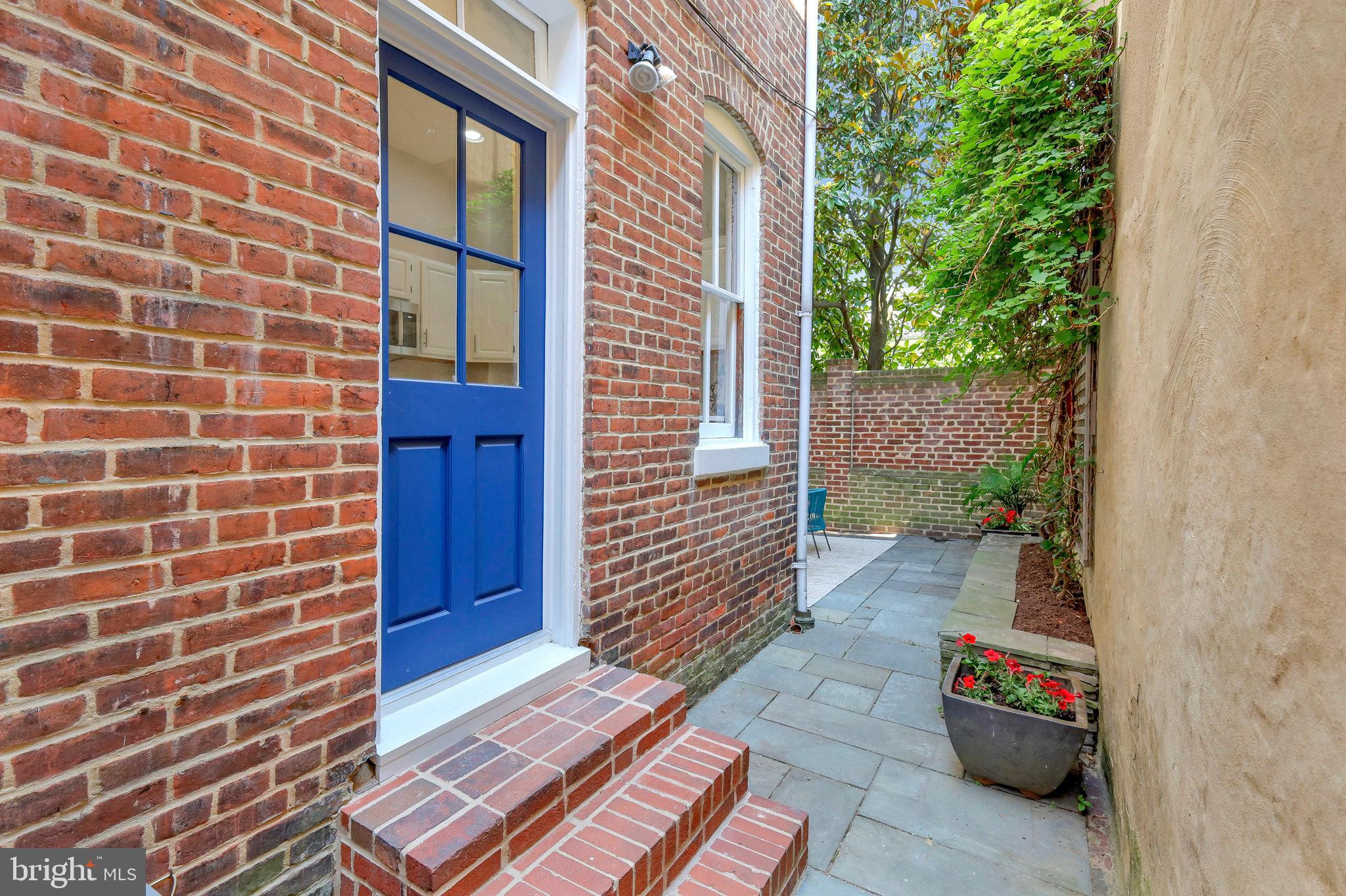 OLD TOWN - Residential