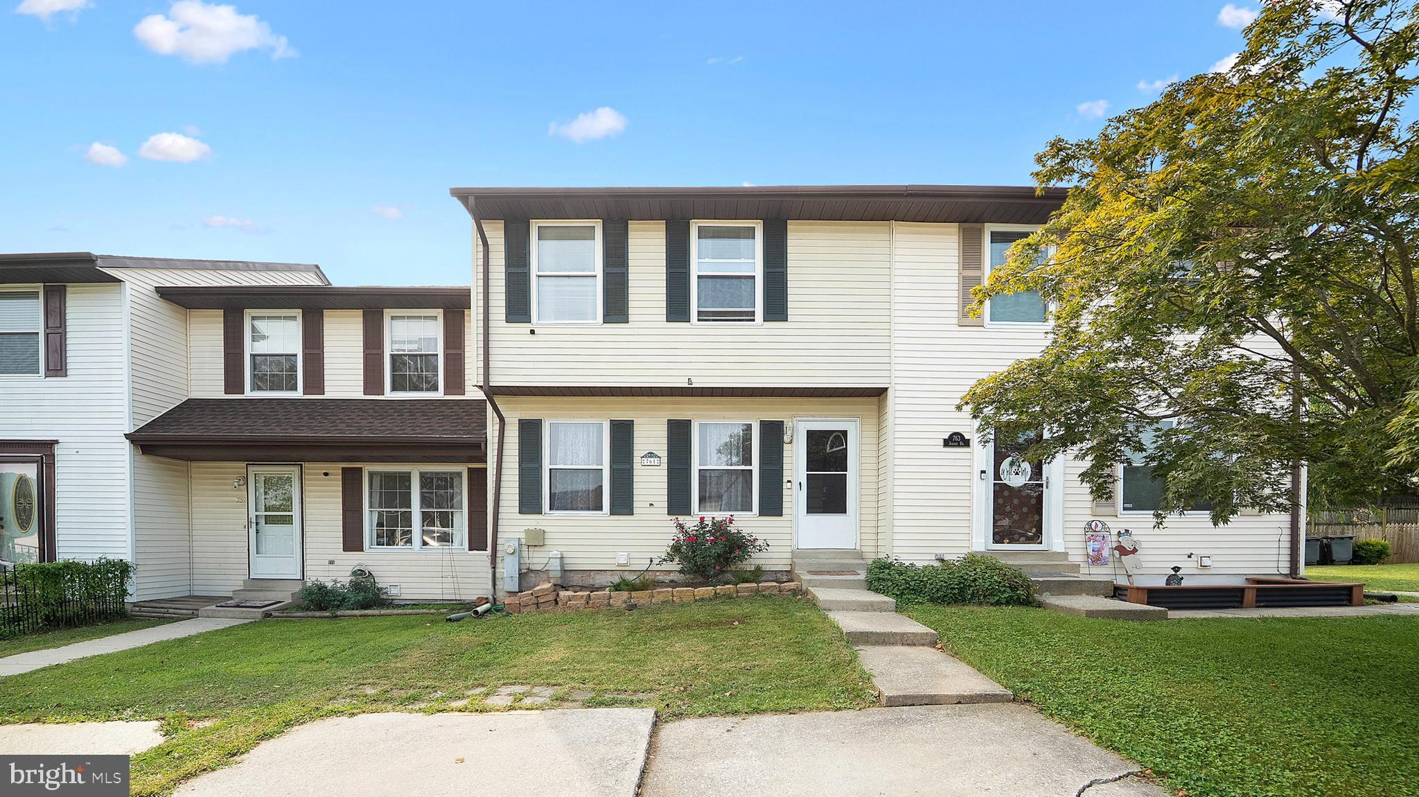 This 3-bedroom, 2.5-bath townhome in the heart of Westminster offers comfort, convenience, and community. Inside, you’ll find generous-sized bedrooms and a spacious eat-in kitchen with a large pantry, perfect for meal prep and storage. The open layout is filled with natural sunlight, creating a bright and welcoming atmosphere throughout.
The lower level includes two versatile dens—ideal for home offices, a gym, or creative space. Outdoor living is easy with a nice-sized backyard and patio, great for relaxing or entertaining. A two-car driveway provides ample parking.
Located close to major highways, restaurants, and shops, this home offers both accessibility and a neighborhood feel. The community features a pool with a yearly membership option, and the HOA covers trash removal and common area maintenance for added convenience.