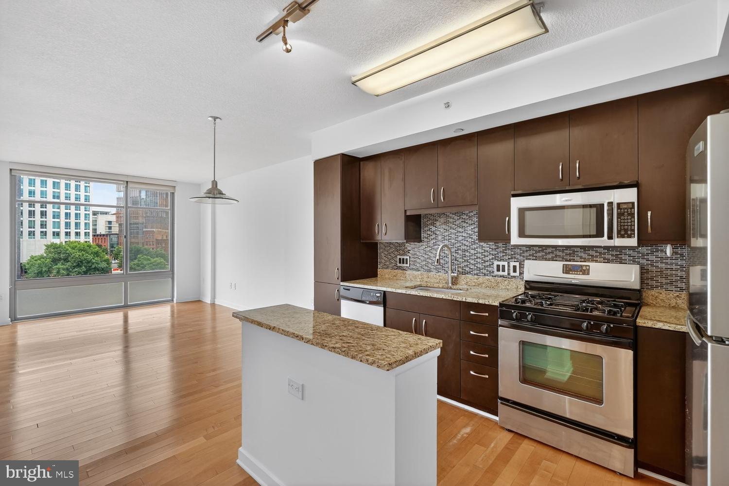 475 K STREET NW 413