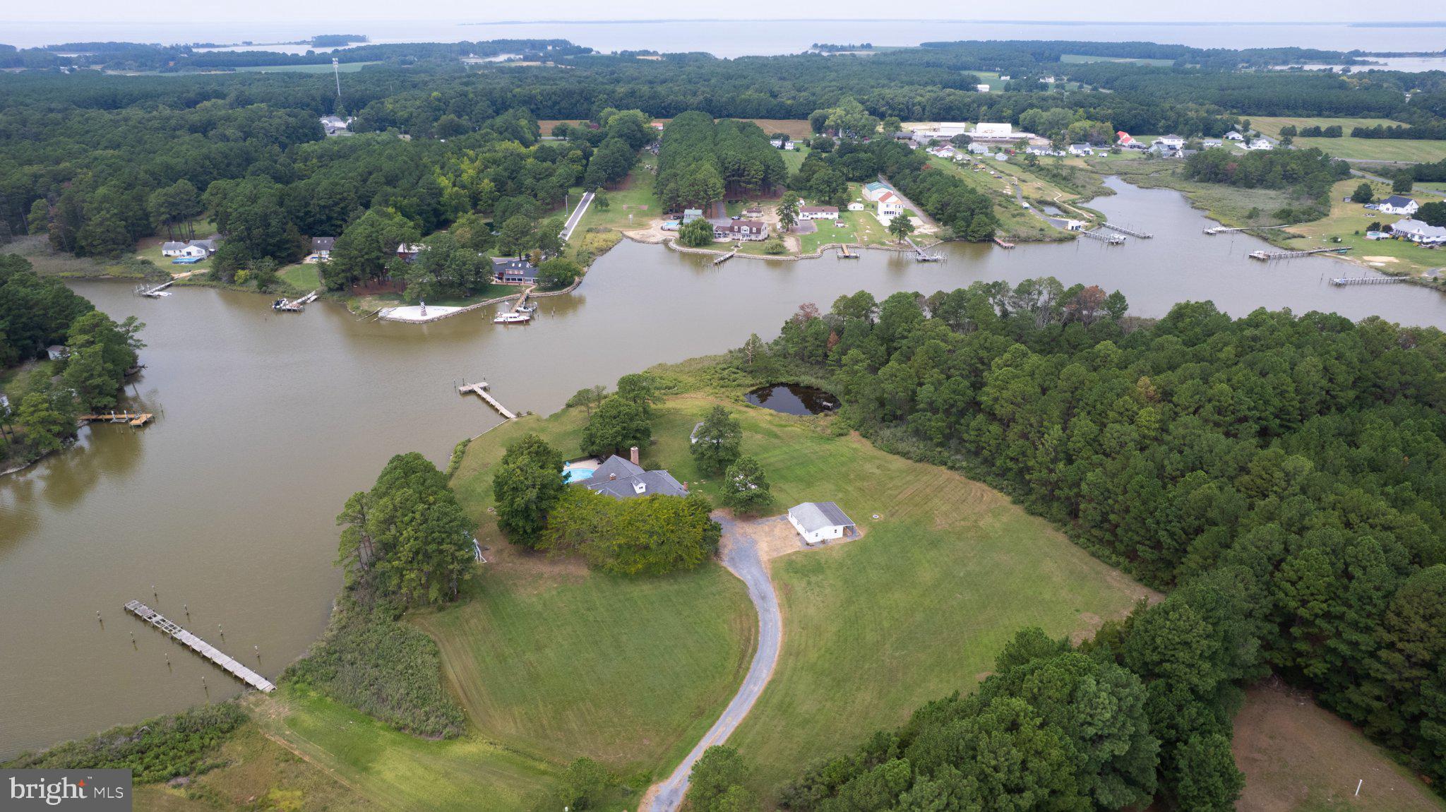 1001 WAGNER POINT ROAD