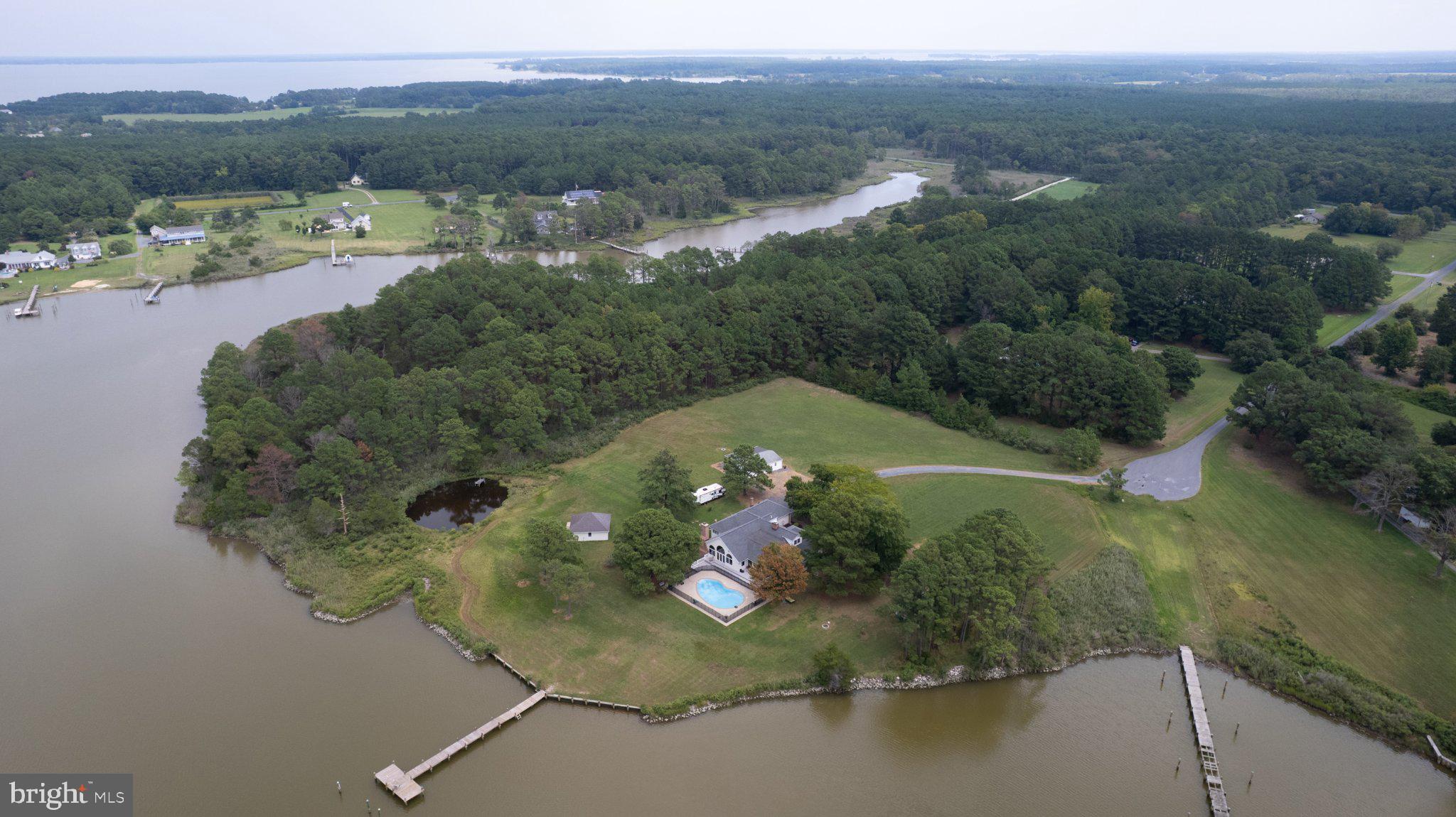 1001 WAGNER POINT ROAD