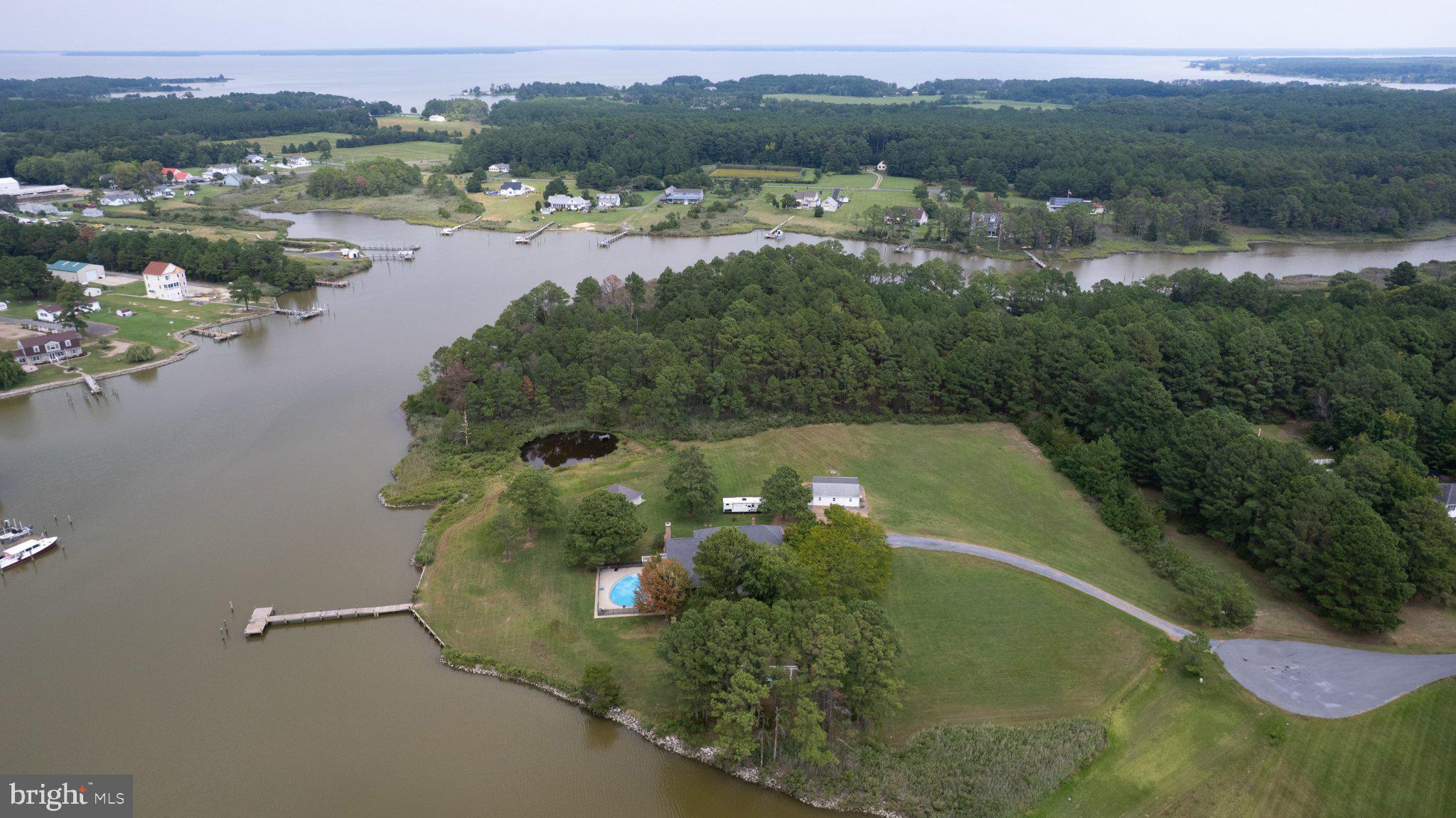 1001 WAGNER POINT ROAD