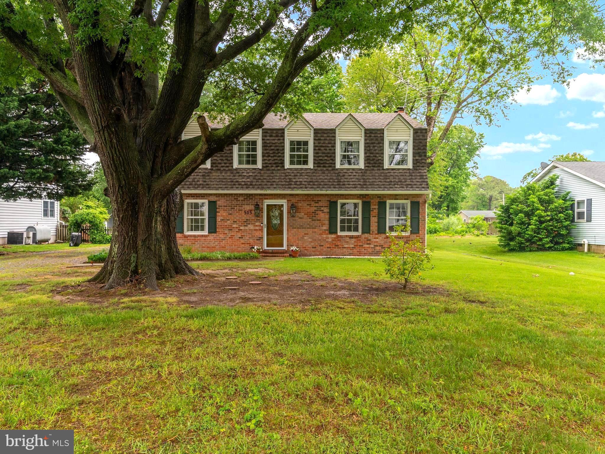 BAY CITY - Residential