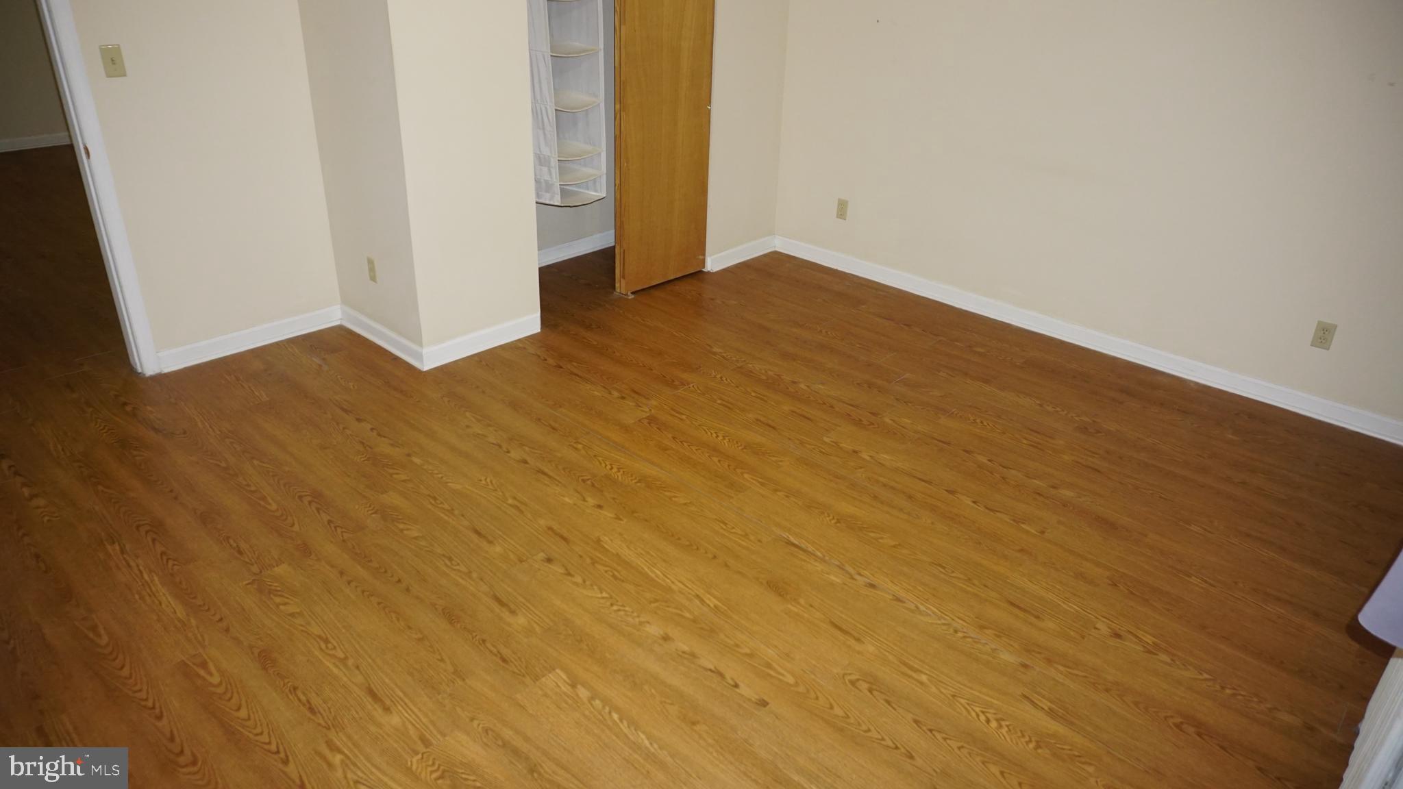 HIGHLANDTOWN - Residential