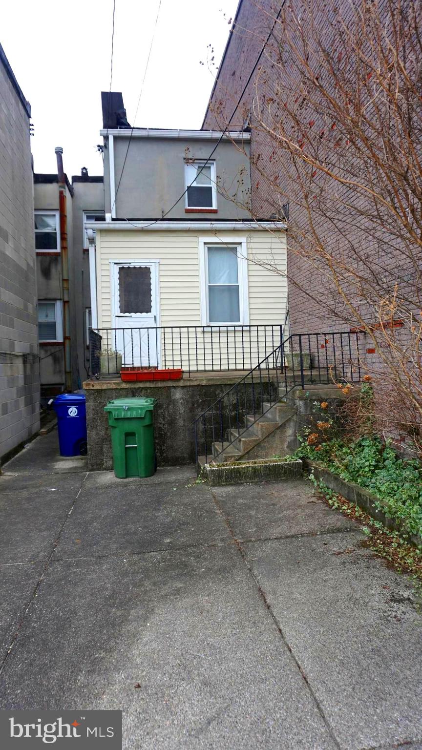 HIGHLANDTOWN - Residential