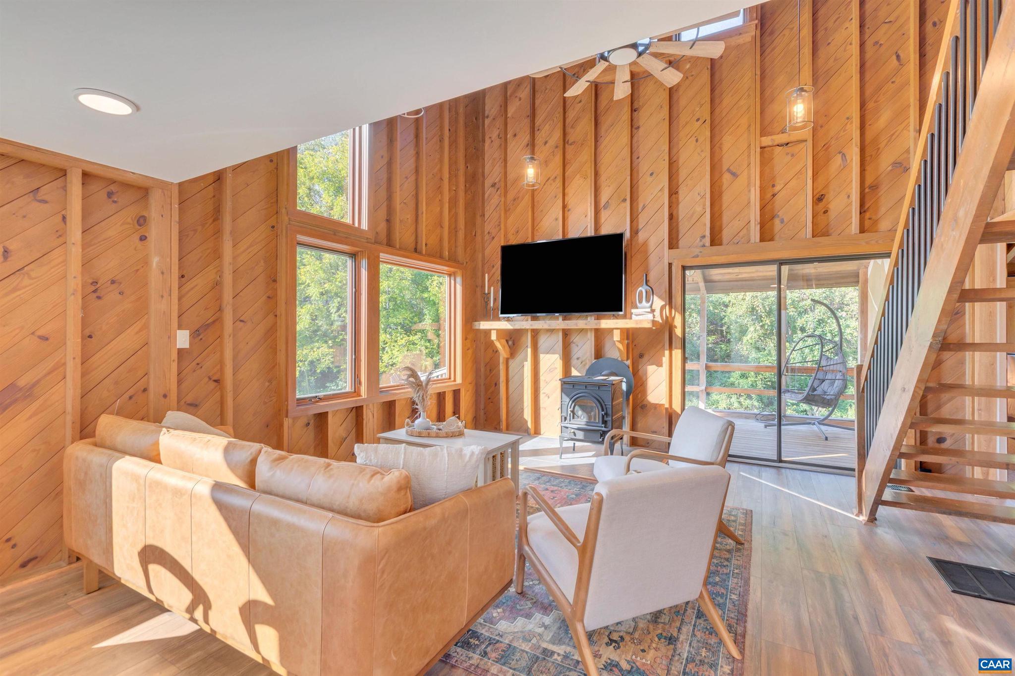 RODES FARM - Residential