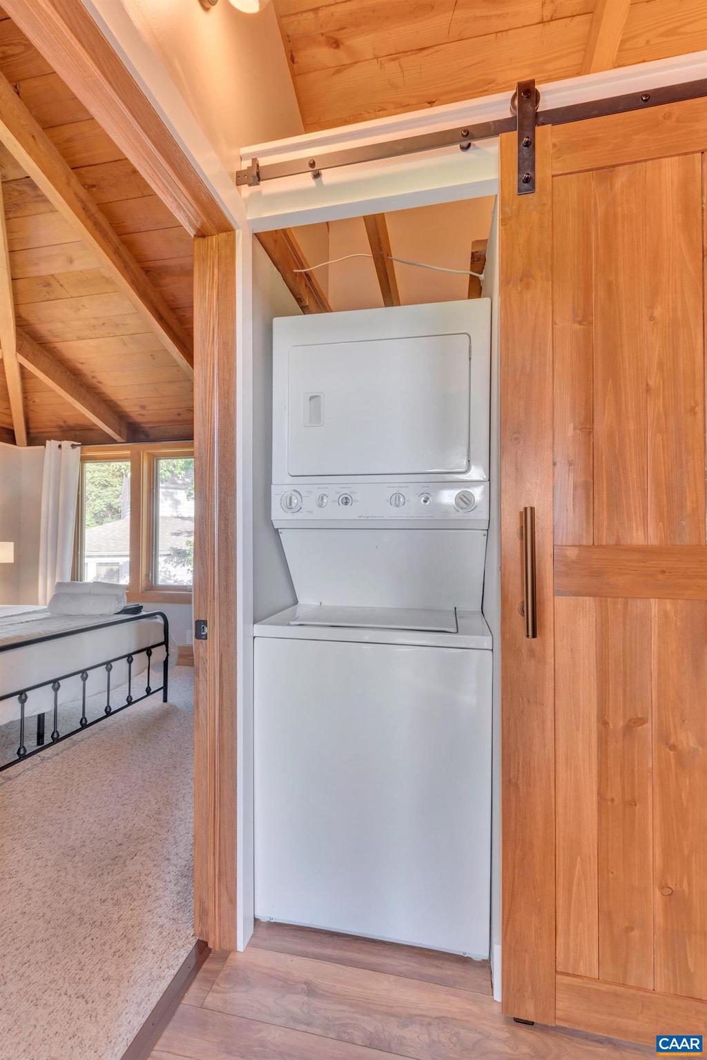 RODES FARM - Residential