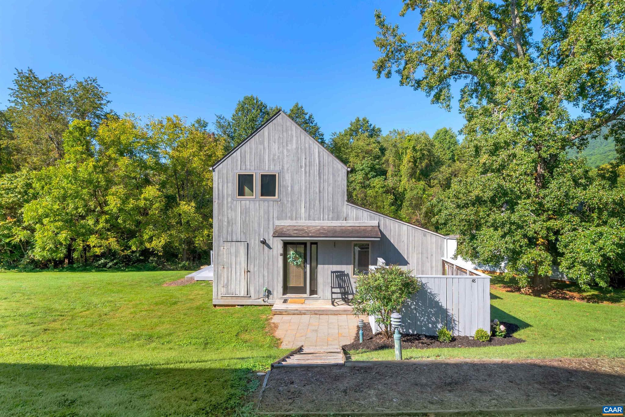 RODES FARM - Residential