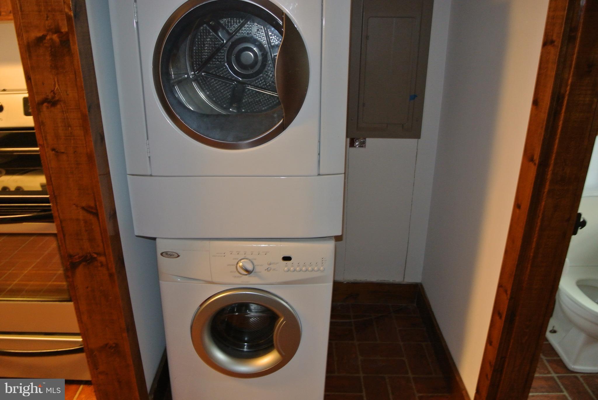 ANCHORAGE ACRES - Residential