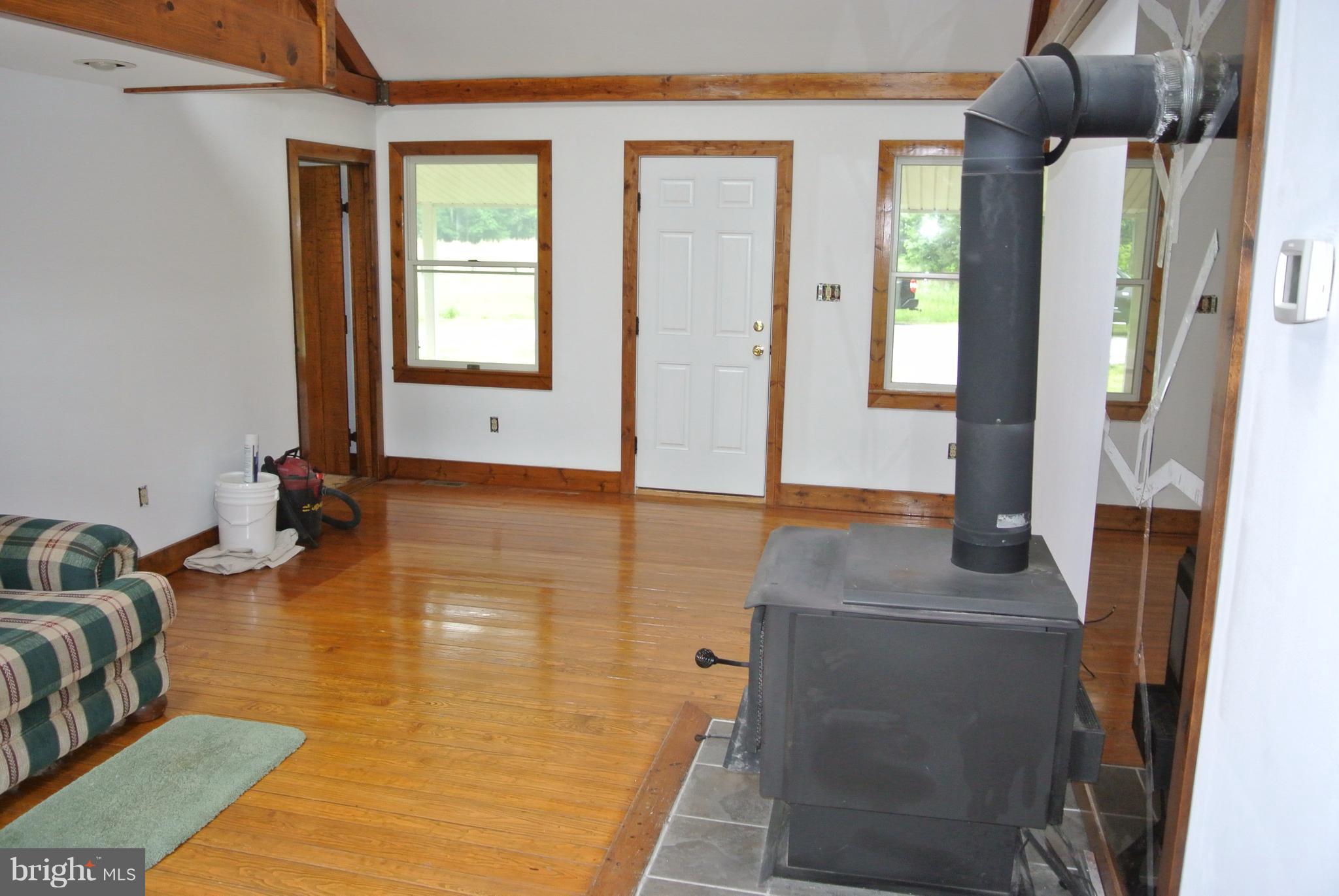 ANCHORAGE ACRES - Residential