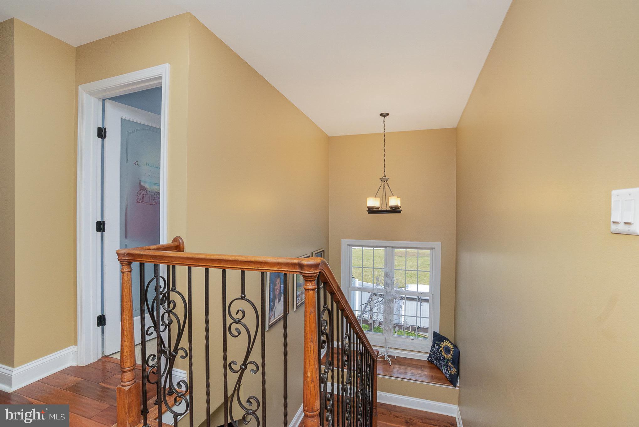 PRESTON MANOR - Residential