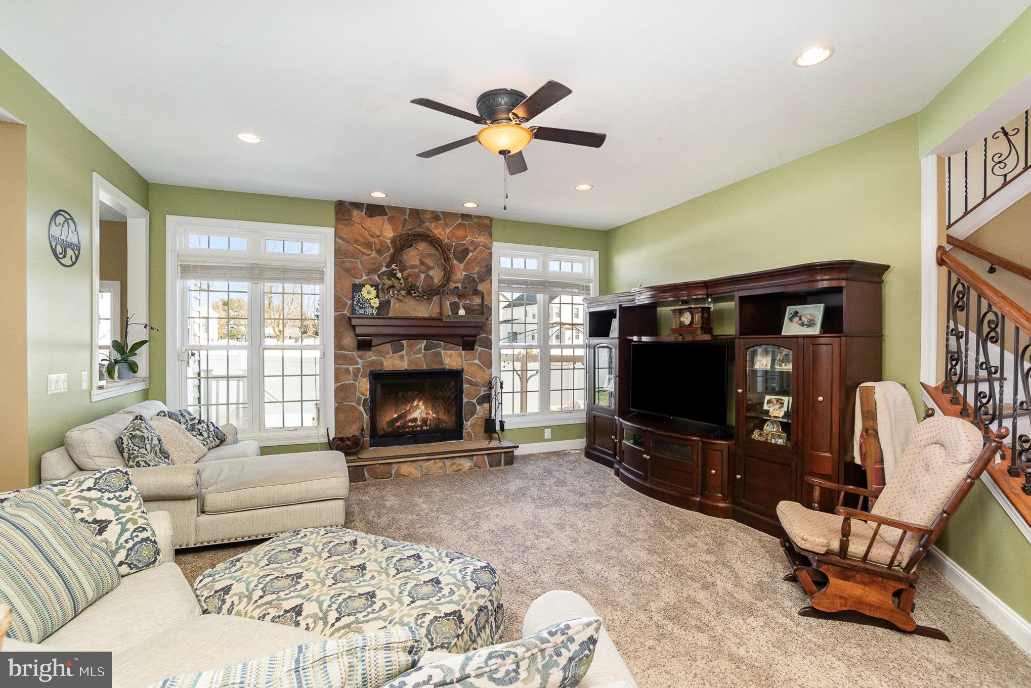 PRESTON MANOR - Residential