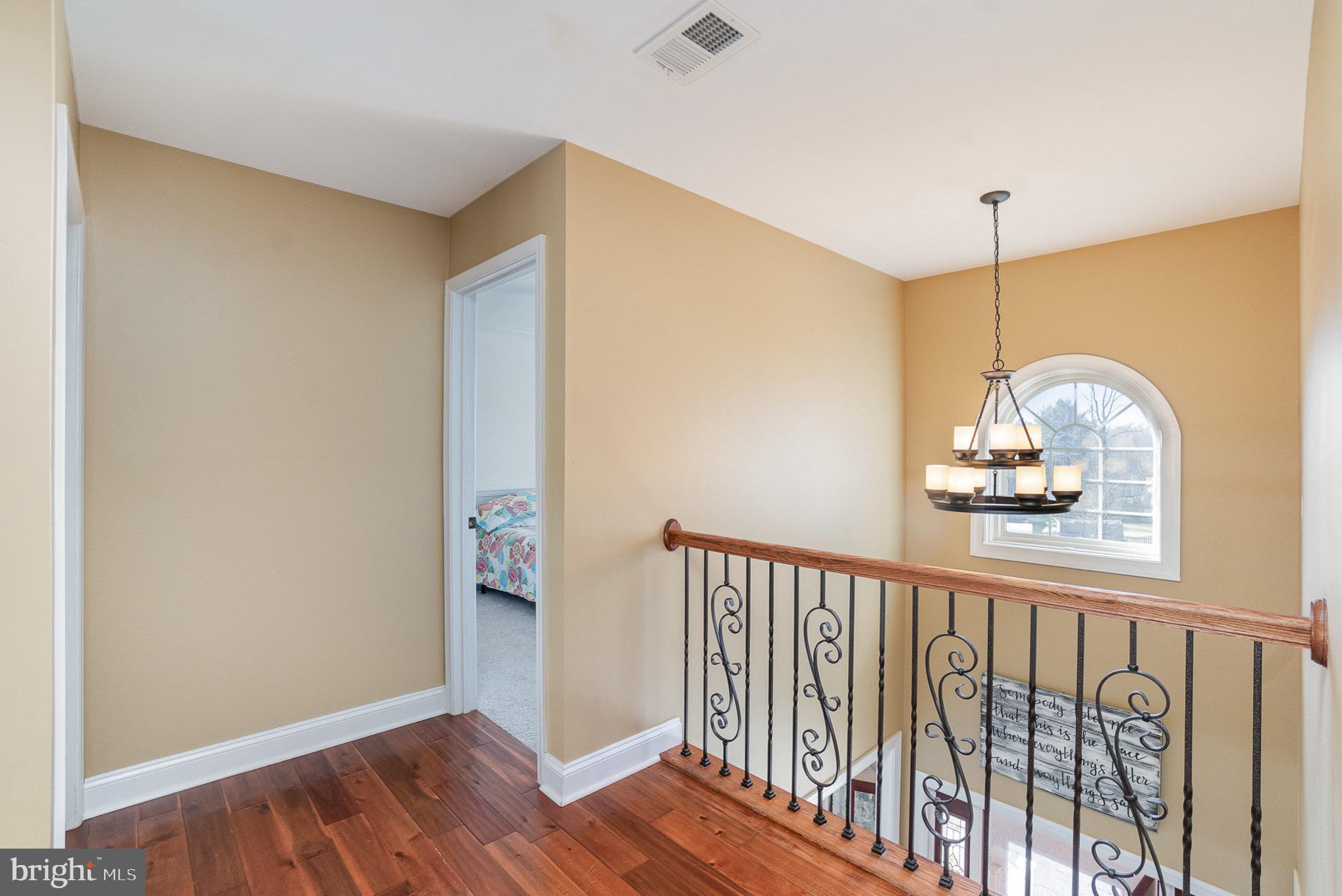 PRESTON MANOR - Residential