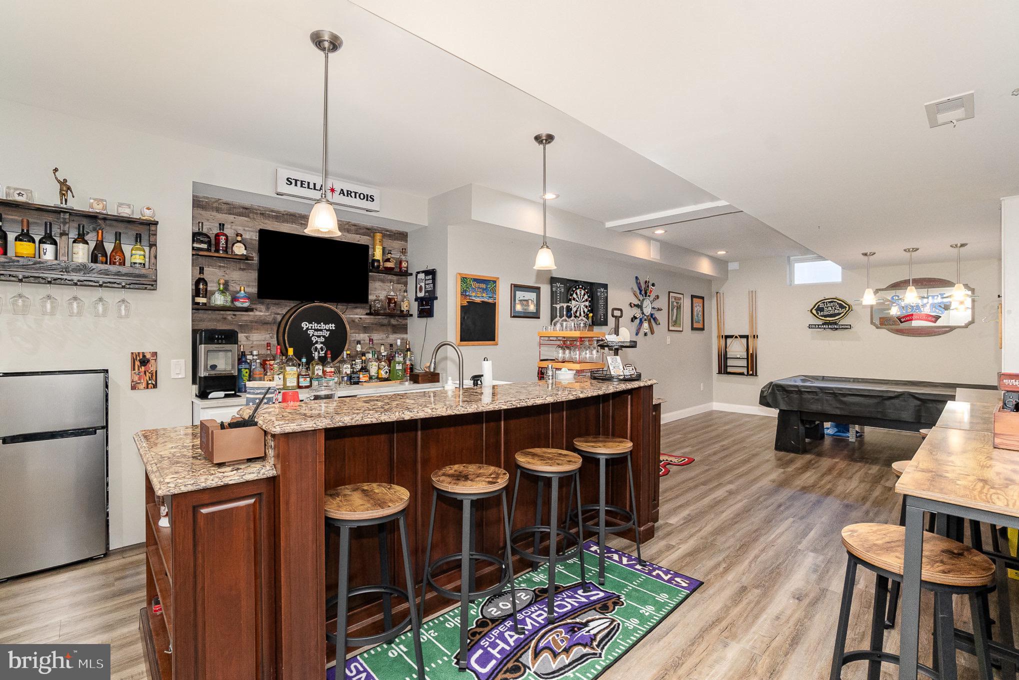 PRESTON MANOR - Residential