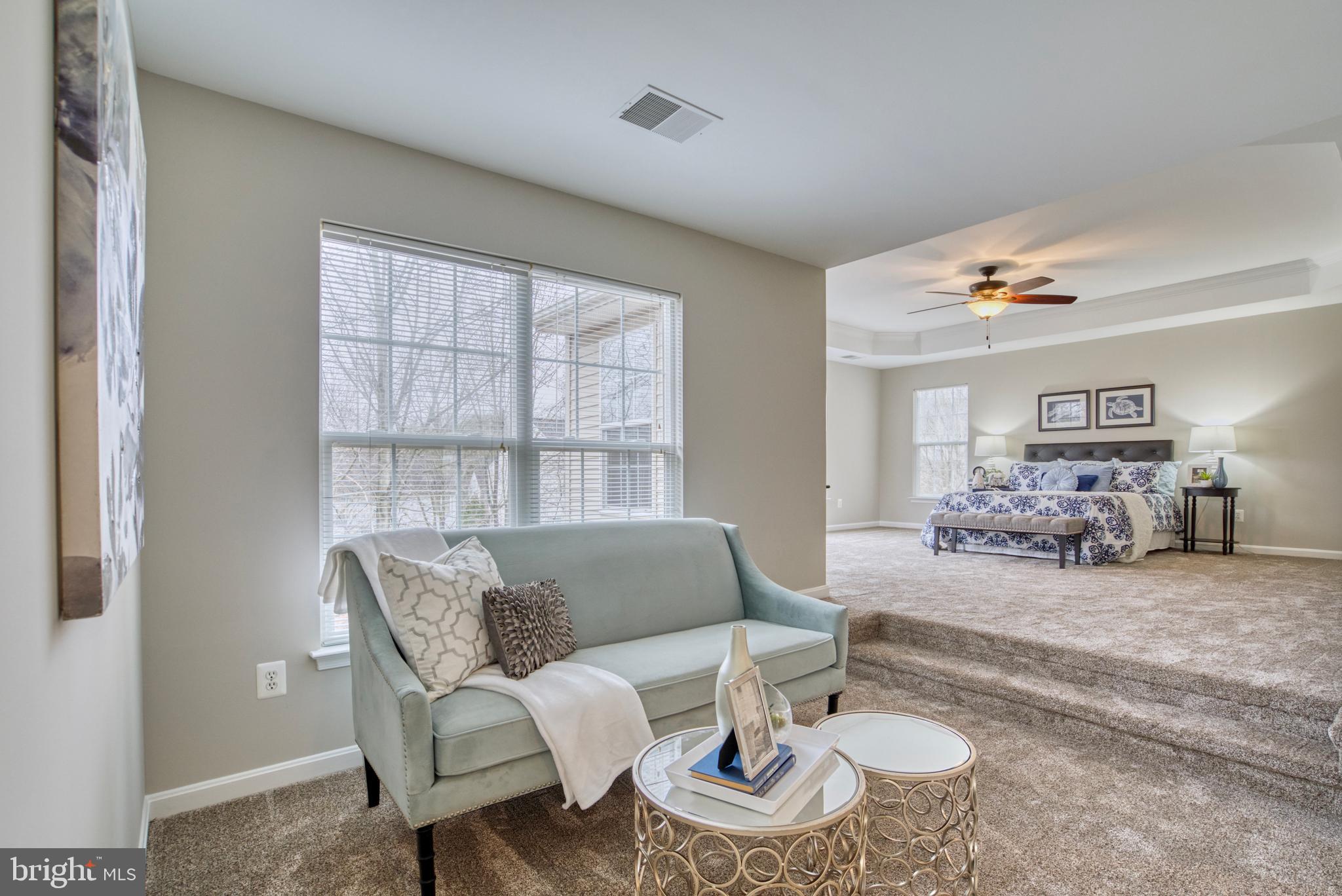 SARATOGA HUNT - Residential