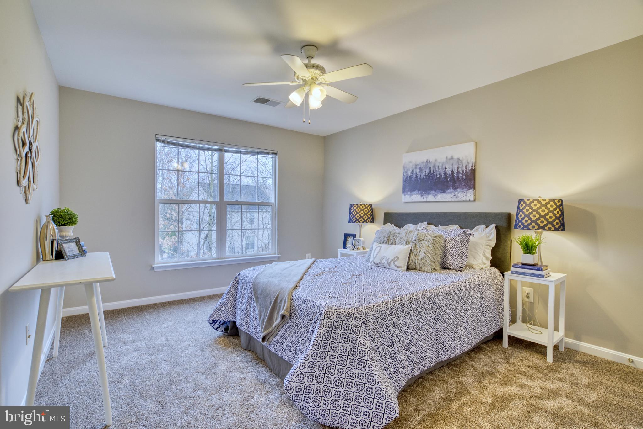 SARATOGA HUNT - Residential