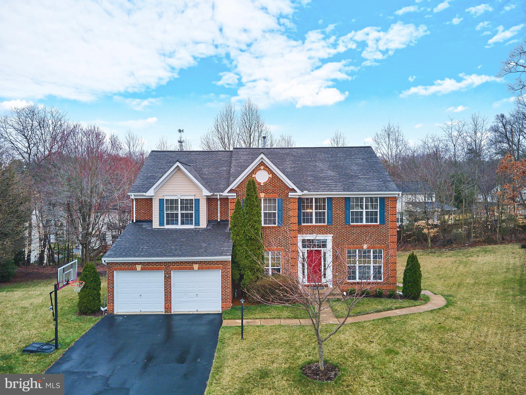SARATOGA HUNT - Residential