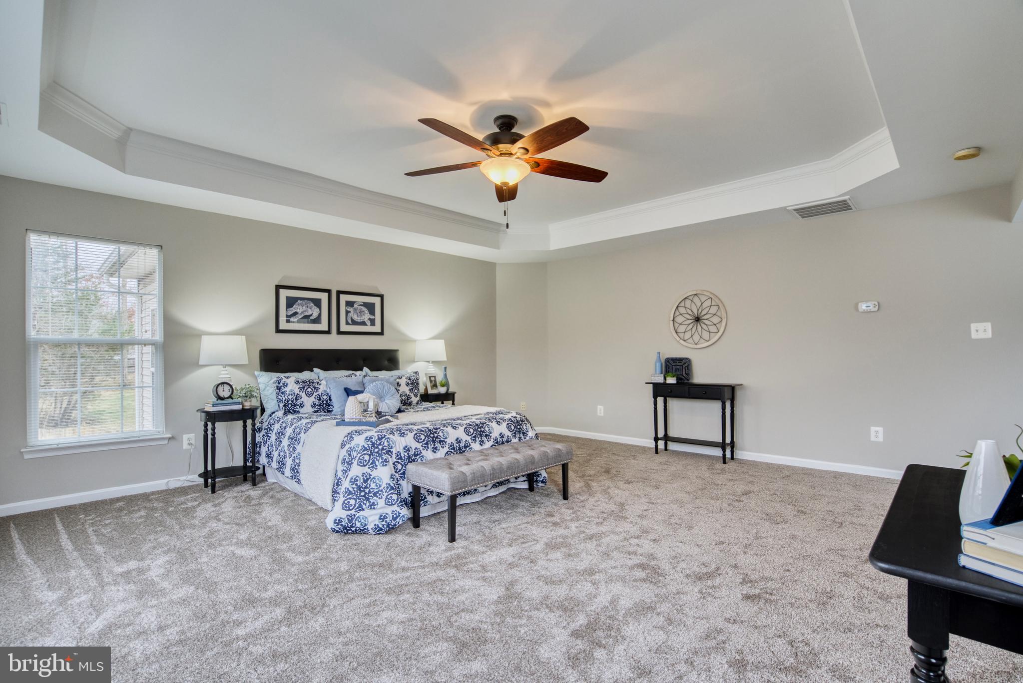 SARATOGA HUNT - Residential
