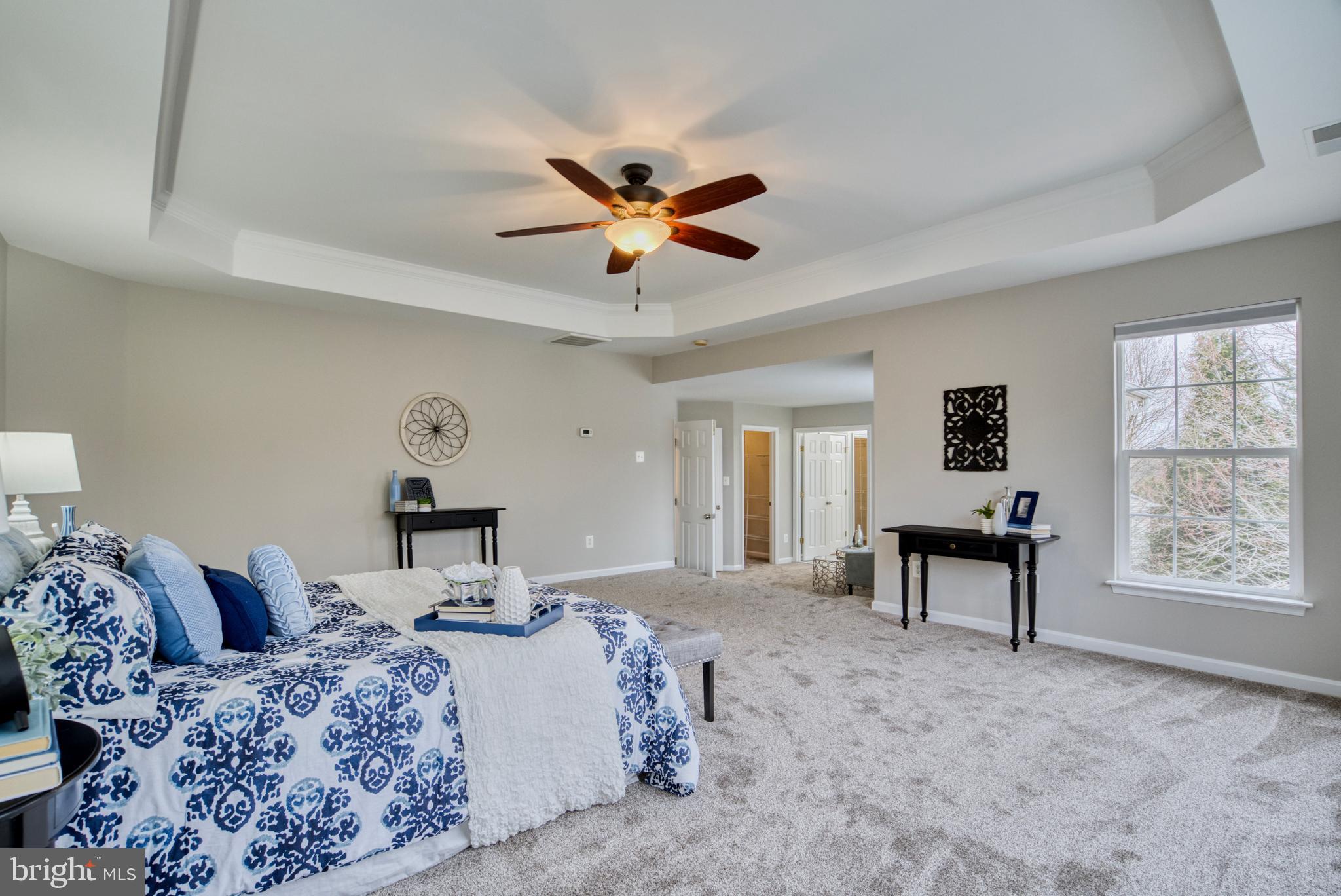 SARATOGA HUNT - Residential
