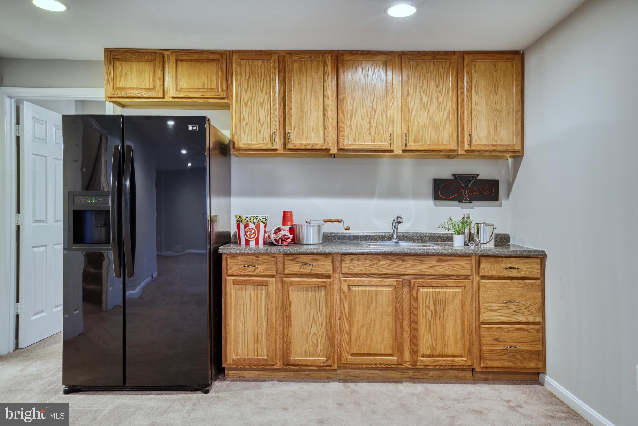 SARATOGA HUNT - Residential