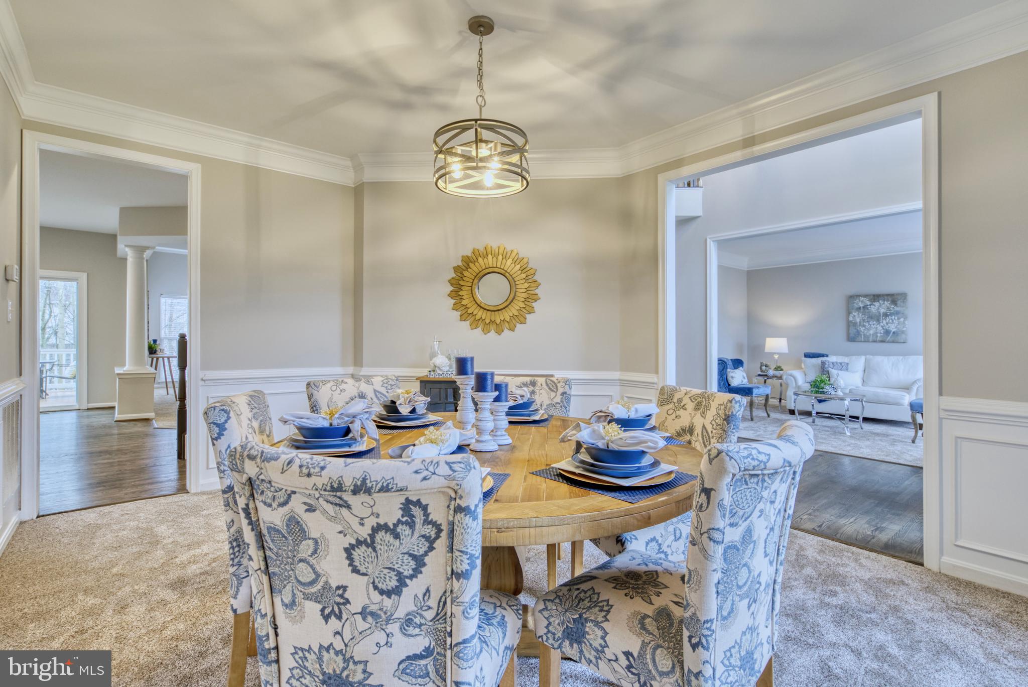 SARATOGA HUNT - Residential