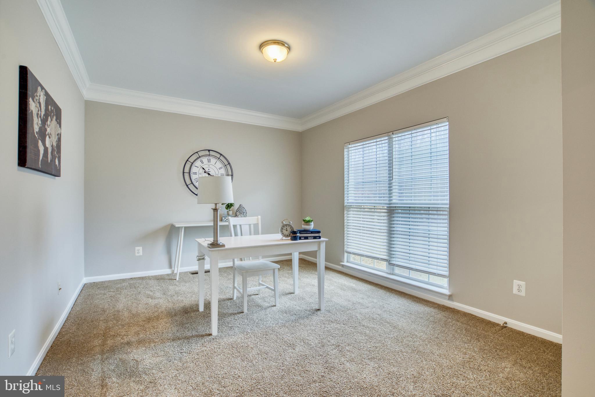 SARATOGA HUNT - Residential