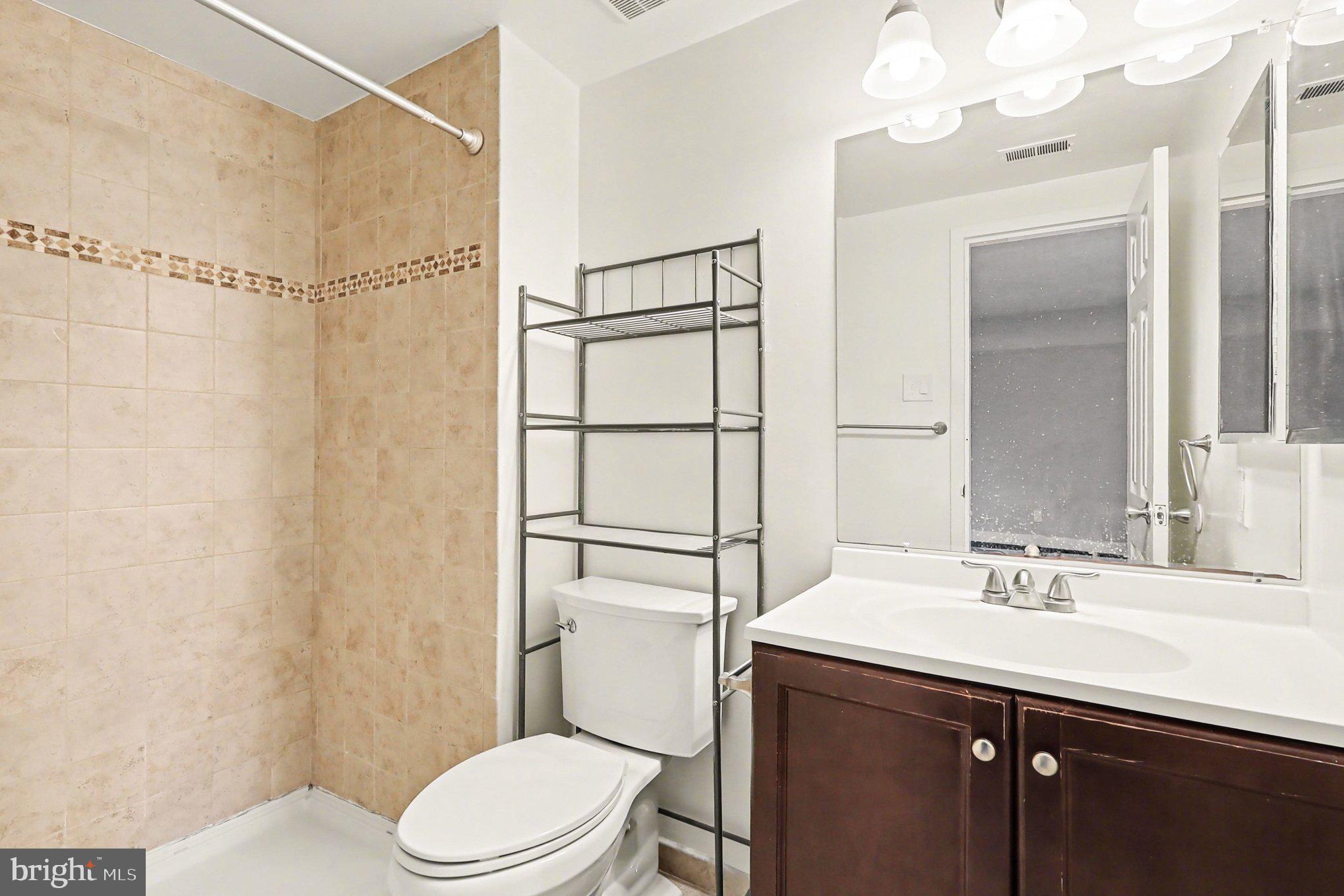 THOMAS CHOICE GARDENS - Residential