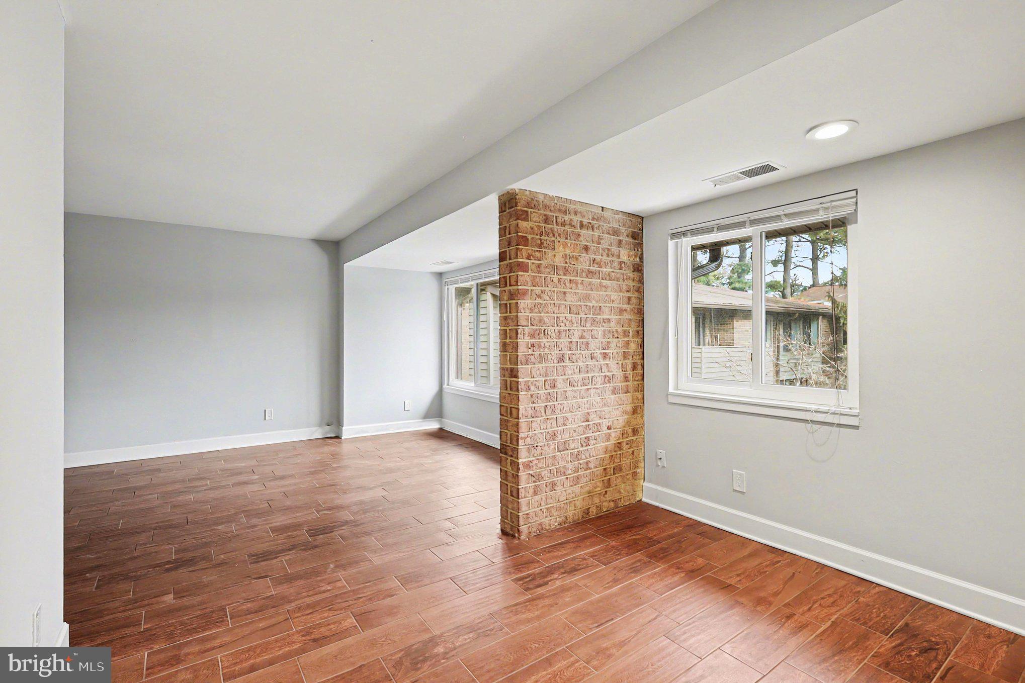 THOMAS CHOICE GARDENS - Residential