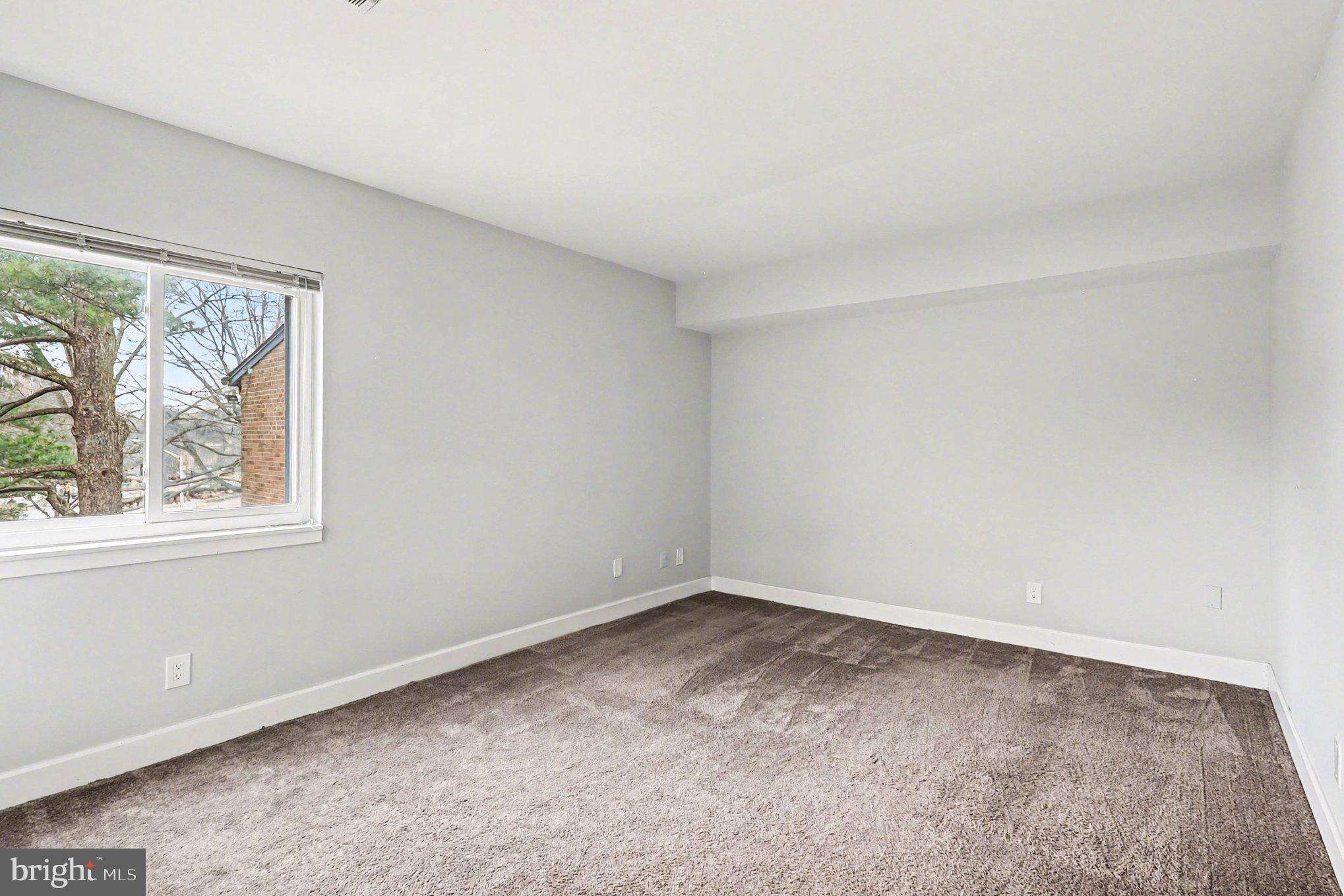 THOMAS CHOICE GARDENS - Residential