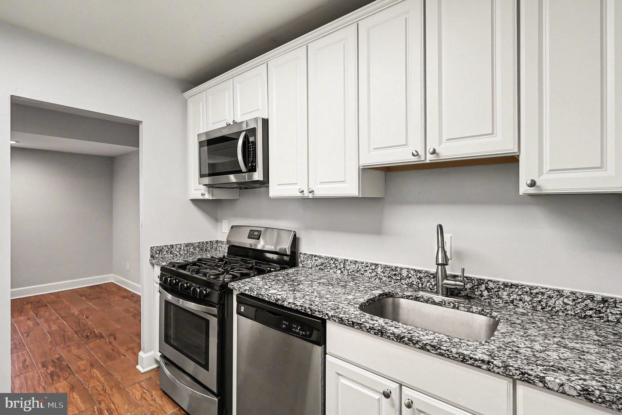 THOMAS CHOICE GARDENS - Residential