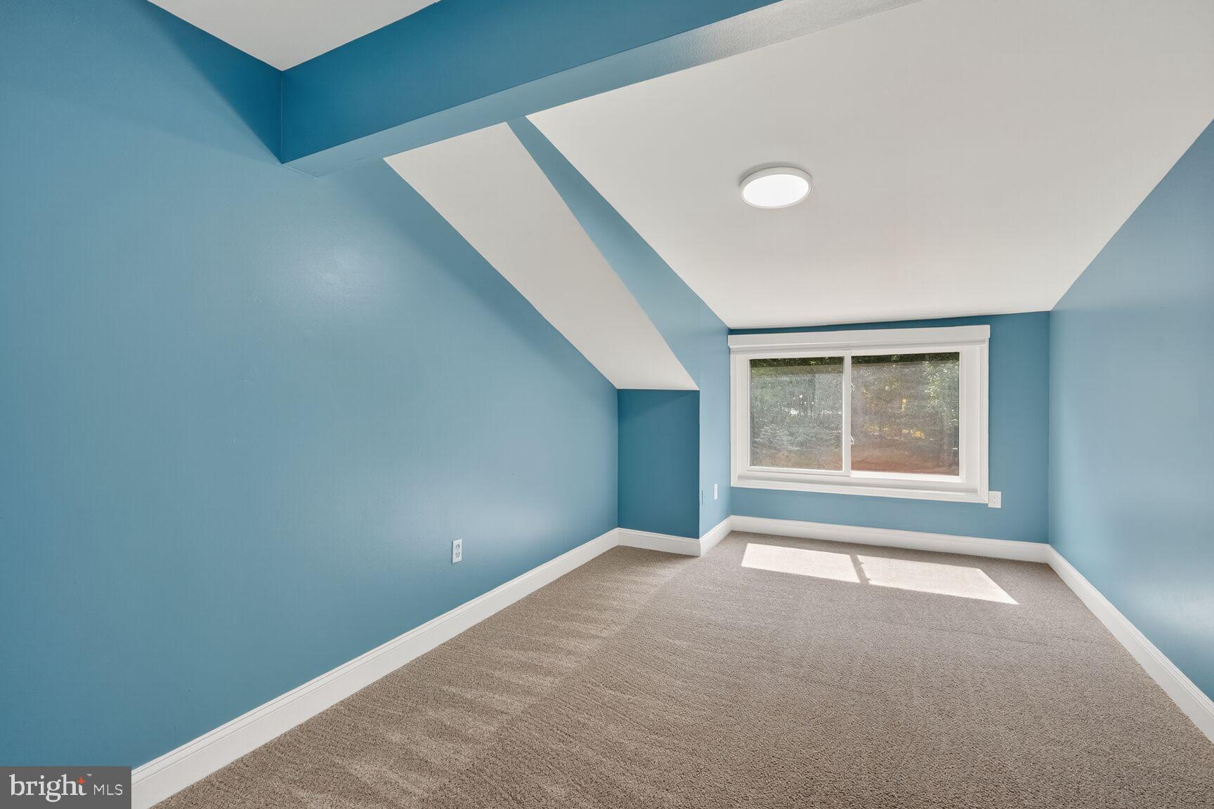 MONTGOMERY VILLAGE - Residential