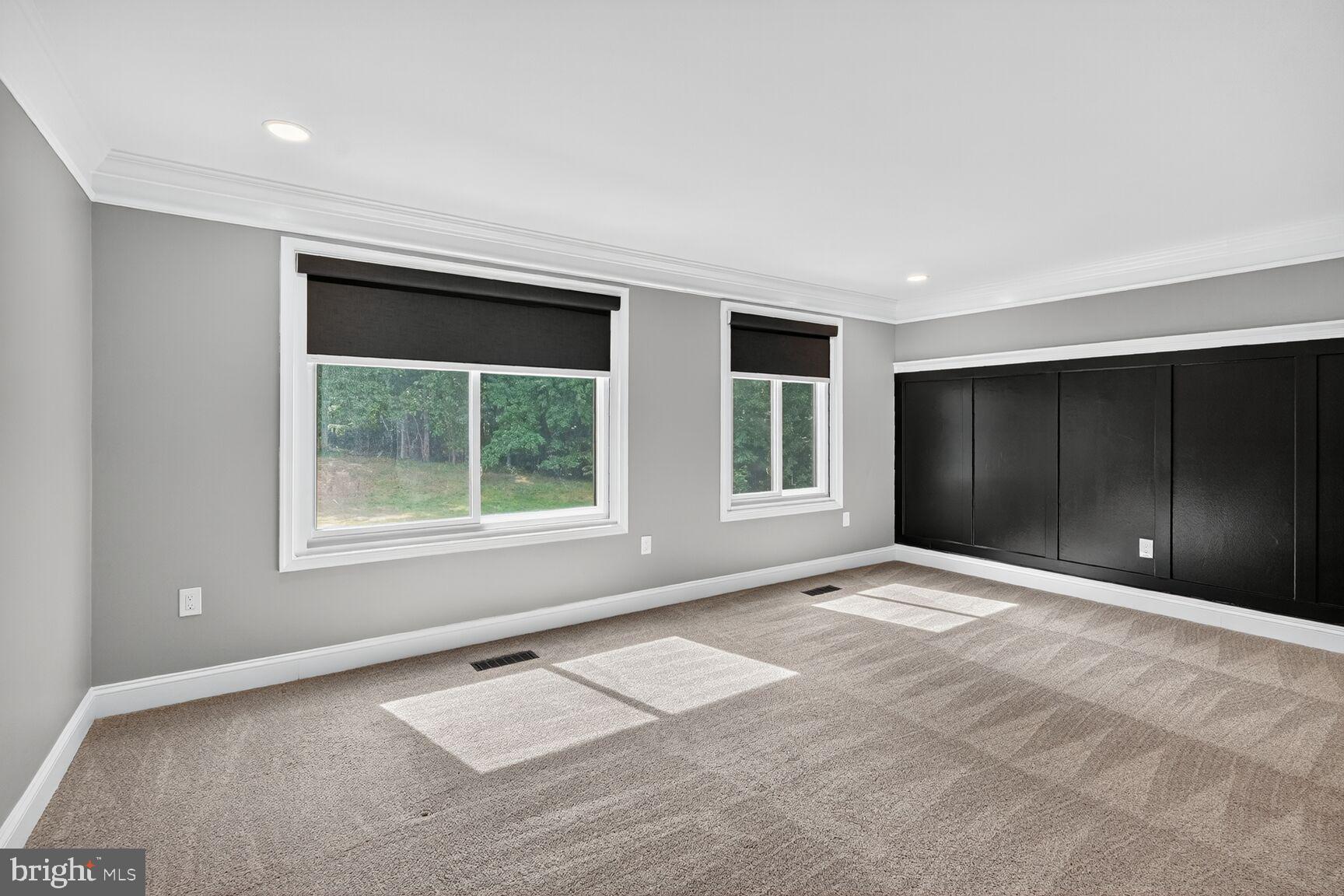 MONTGOMERY VILLAGE - Residential