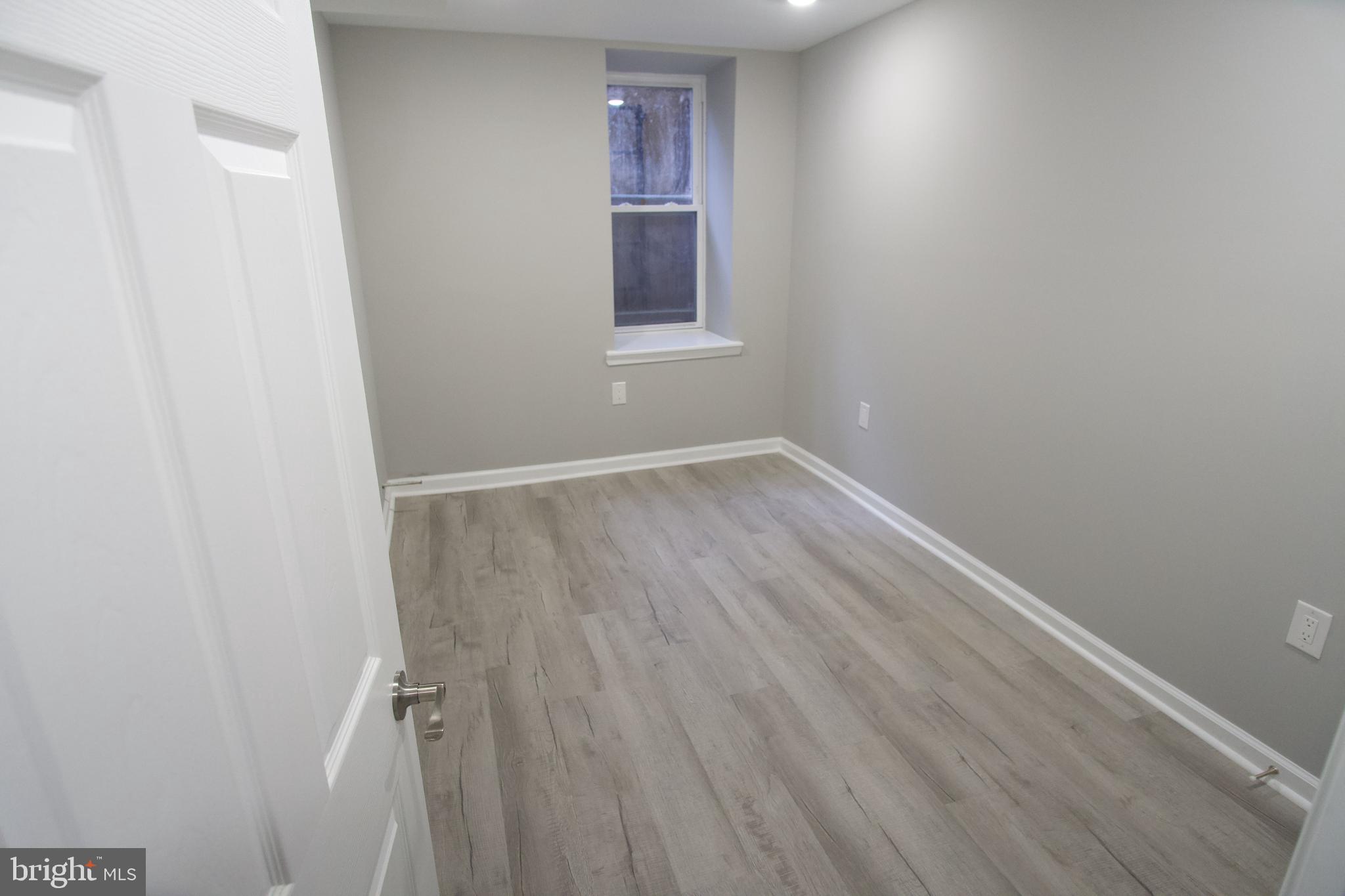 FAIRMOUNT - Residential Lease