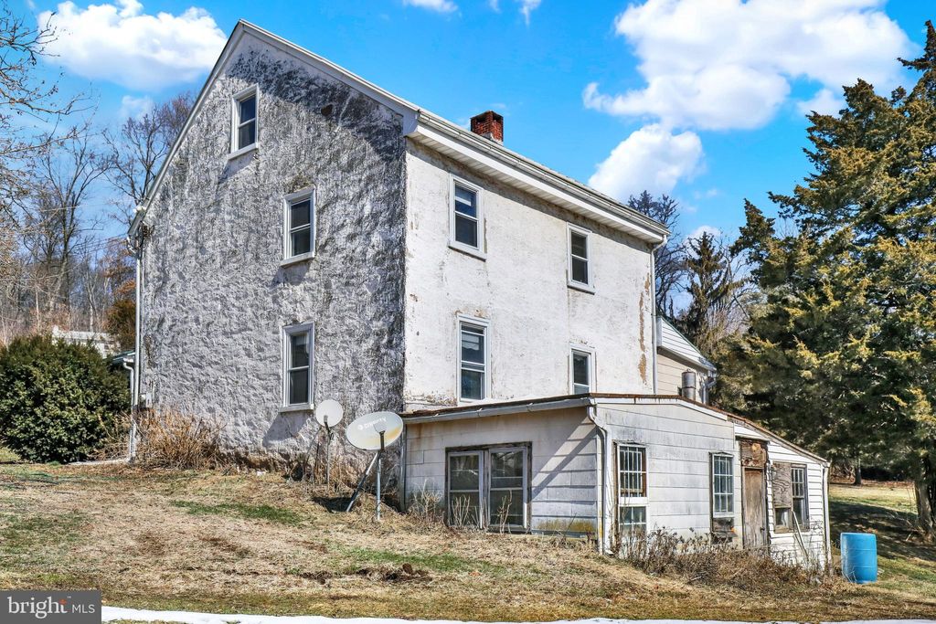 Photo of 1250 New Philadelphia Road, POTTSTOWN, PA 19465 (MLS # PACT2118522)