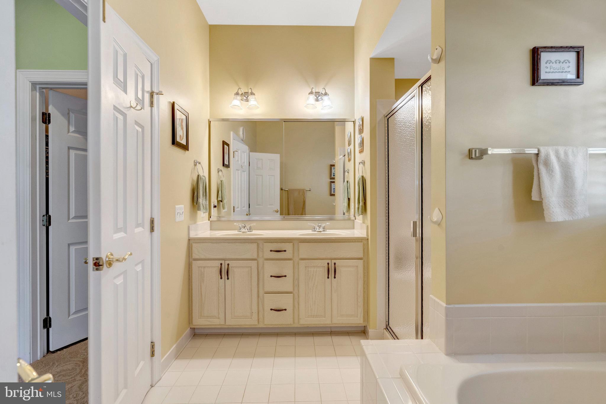 REGENCY AT DOMINION VALLEY - Residential