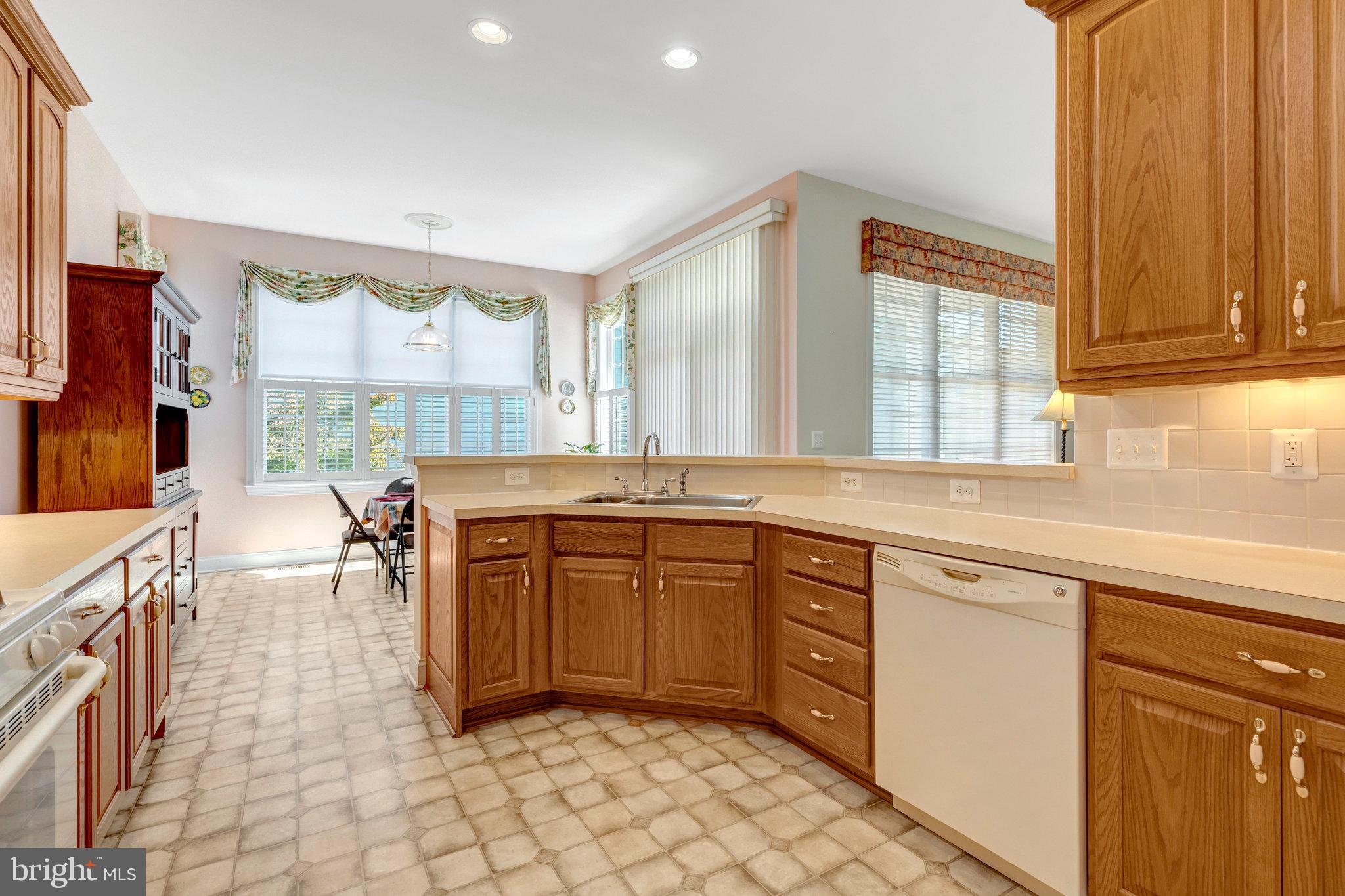 REGENCY AT DOMINION VALLEY - Residential