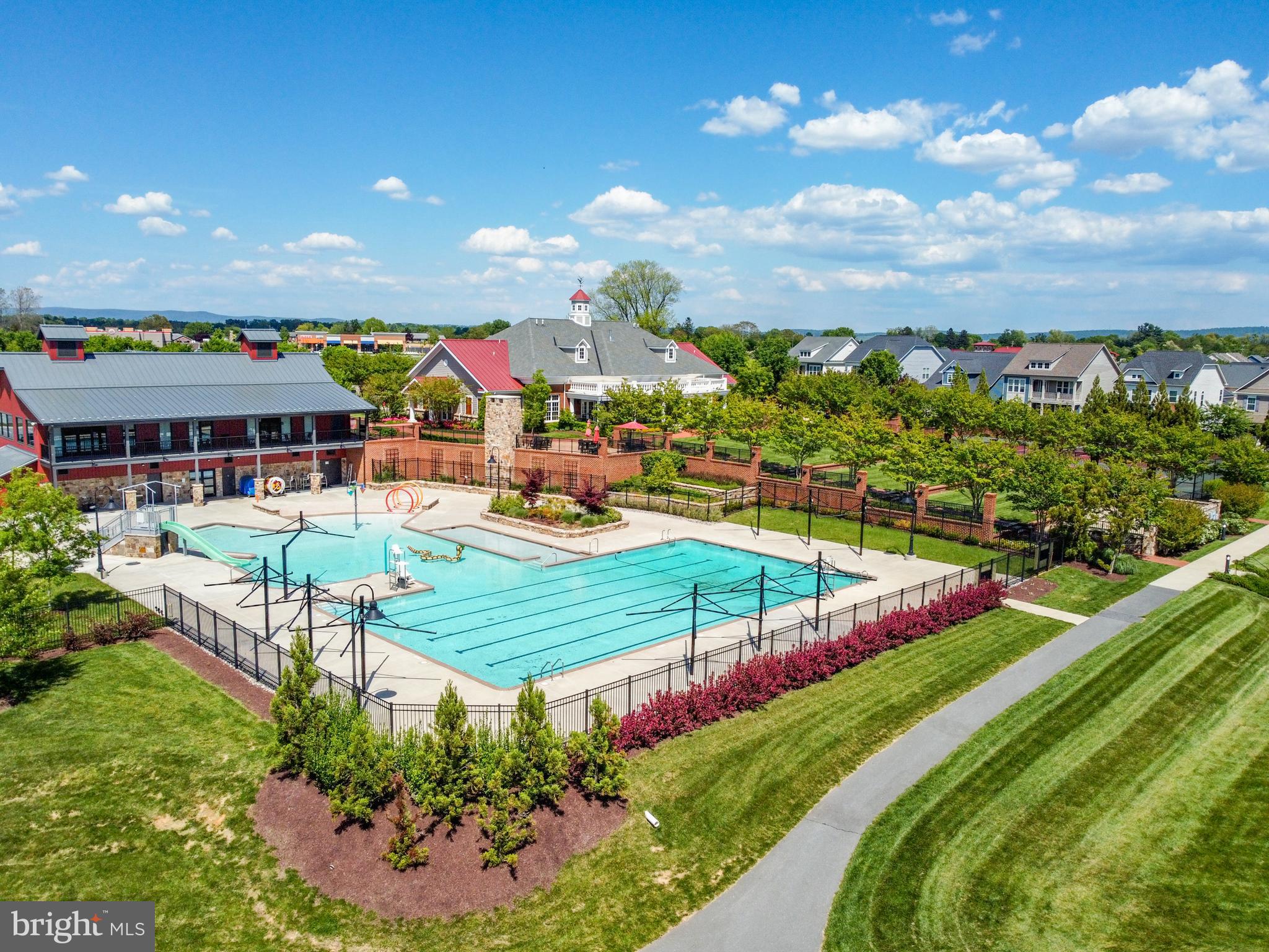 BRUNSWICK CROSSING - Residential